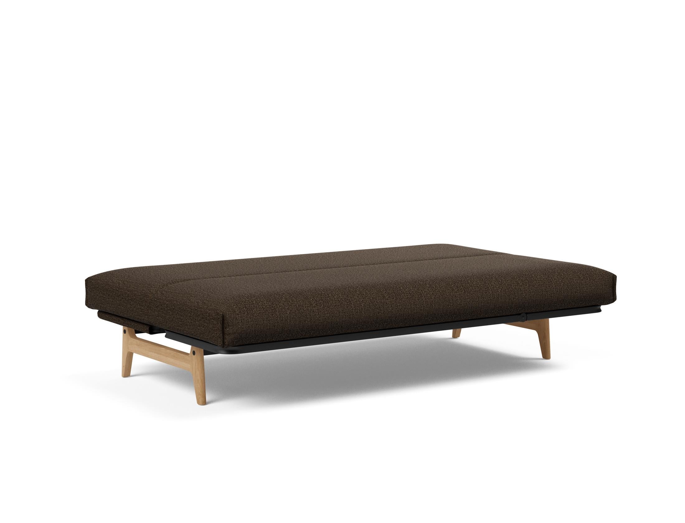 Erleben Sie das Aslak 120 Bettsofa Nordic Cover Soft Spring von Innovation Living – eine harmonische Verbindung aus skandinavischem Stil und optimalem Schlafkomfort.