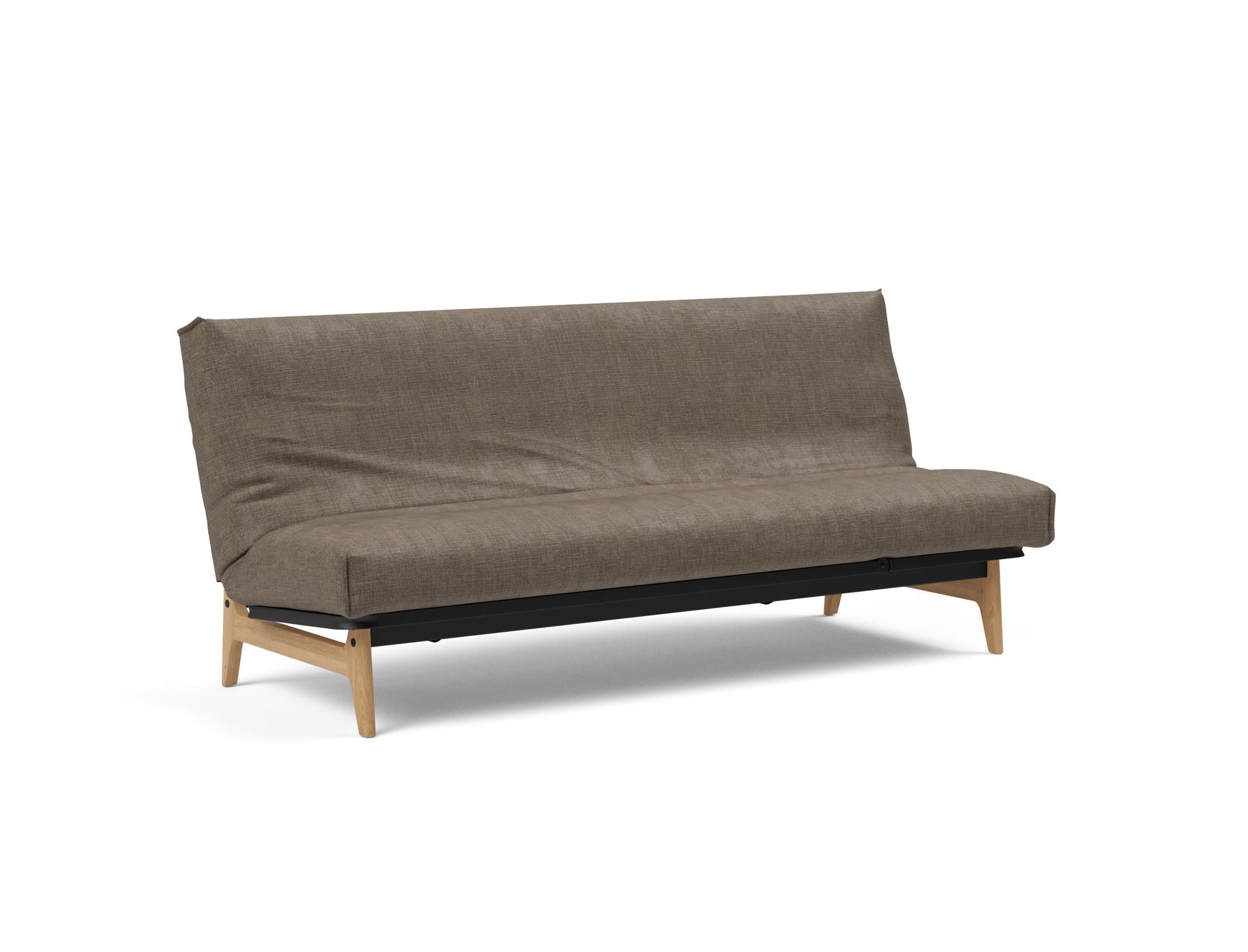 Erleben Sie das Aslak 120 Bettsofa Nordic Cover Soft Spring von Innovation Living – eine perfekte Kombination aus modernem Stil und optimalem Schlafkomfort.