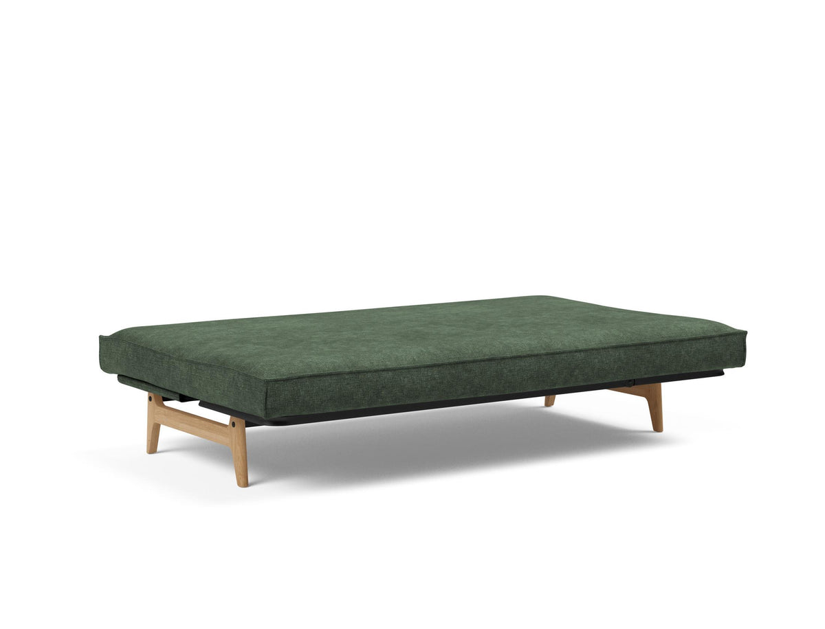 Aslak 120 Bettsofa Sharp Plus Cover Soft Spring in 281 Avella Pine Green präsentiert im Onlineshop von KAQTU Design AG. Bettsofa ist von Innovation Living