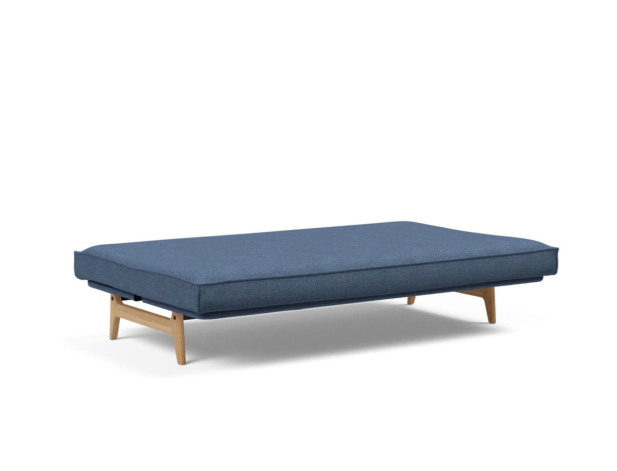 Aslak 120 Bettsofa Sharp Plus Cover Soft Spring in 302 Weda Blue präsentiert im Onlineshop von KAQTU Design AG. Bettsofa ist von Innovation Living