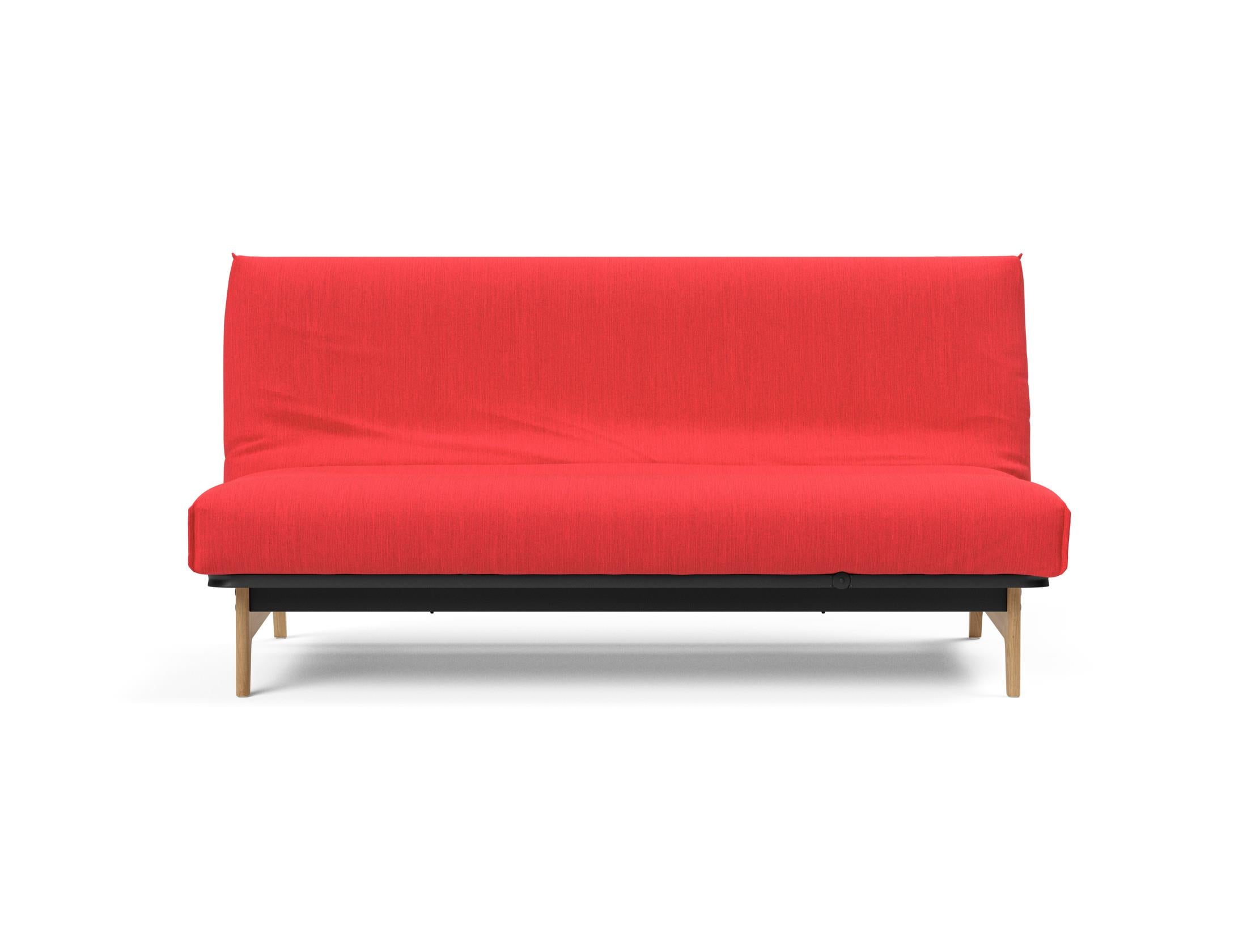 Modernes Aslak 140 Bettsofa mit weichem Nordic Cover, perfekt für stilvolle Wohnräume und als komfortable Schlafgelegenheit.