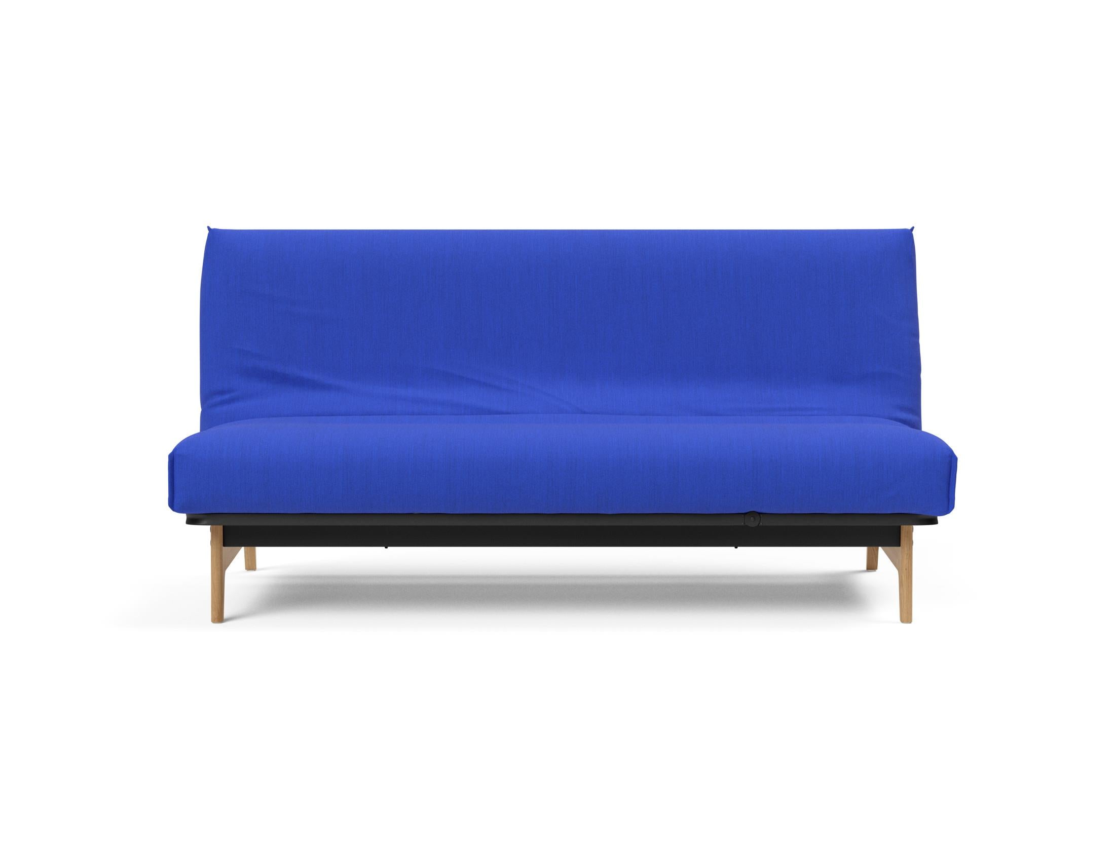 Elegantes Aslak 140 Bettsofa mit Nordic Cover, ideal für gemütliche Wohnräume und als praktisches Schlafsofa für Gäste.