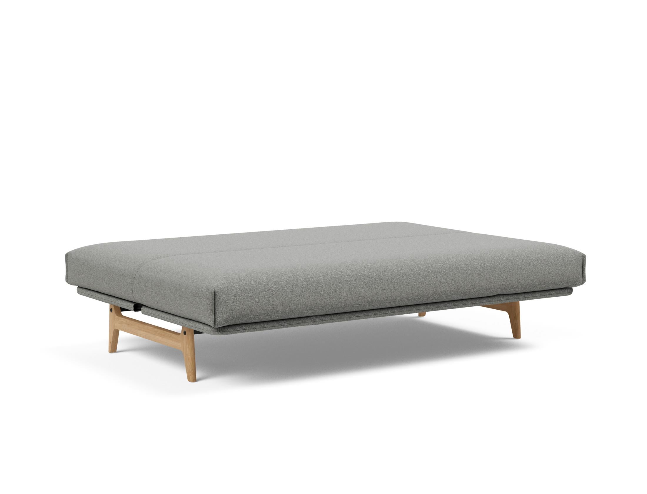 Erleben Sie das Aslak 140 Bettsofa mit elegantem Nordic Cover und luxuriöser Soft Spring Matratze – die perfekte Lösung für Komfort und Stil.