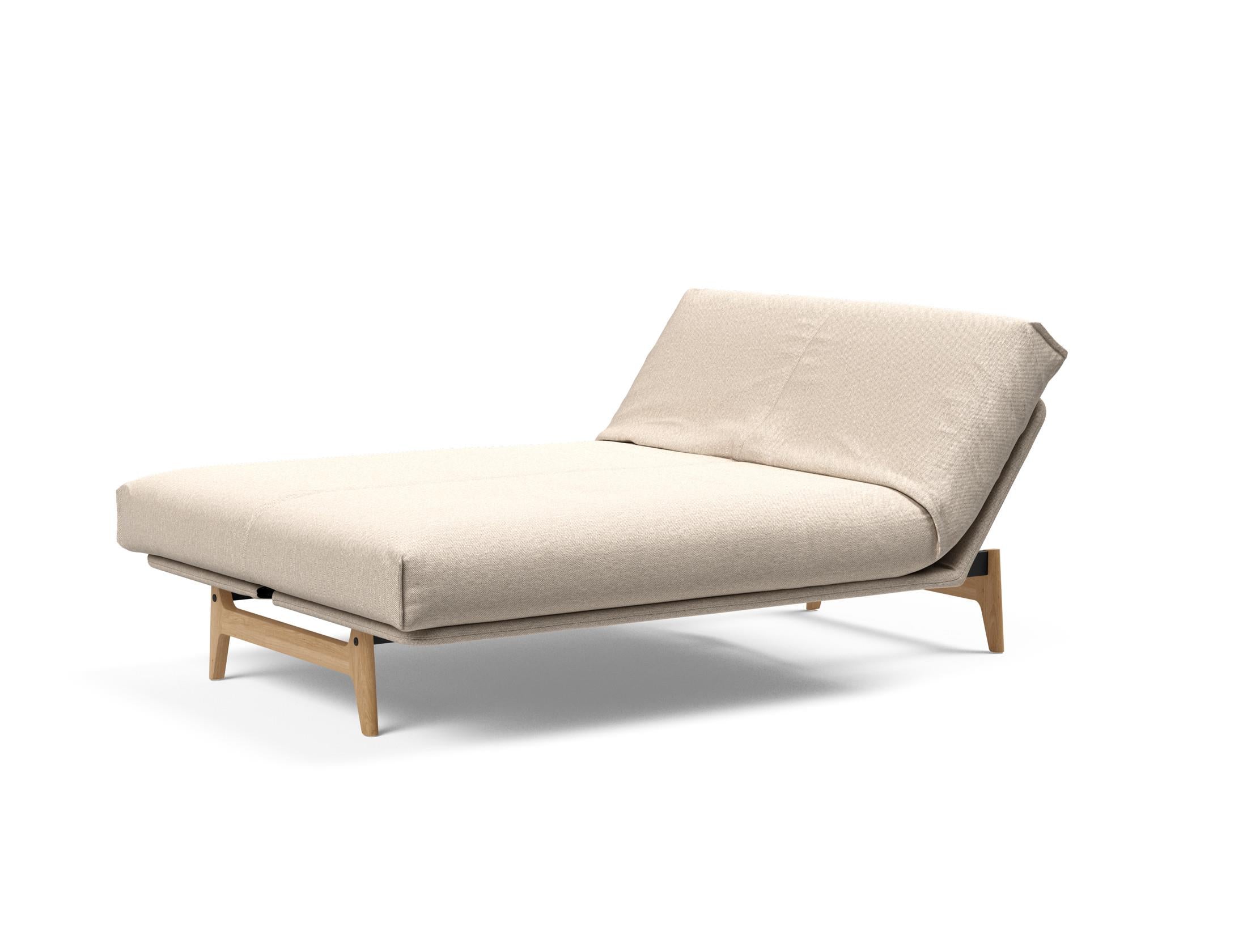 Entdecken Sie das Aslak 140 Bettsofa Nordic Cover von Innovation Living – stilvolles skandinavisches Design trifft auf herausragende Funktionalität und Komfort.