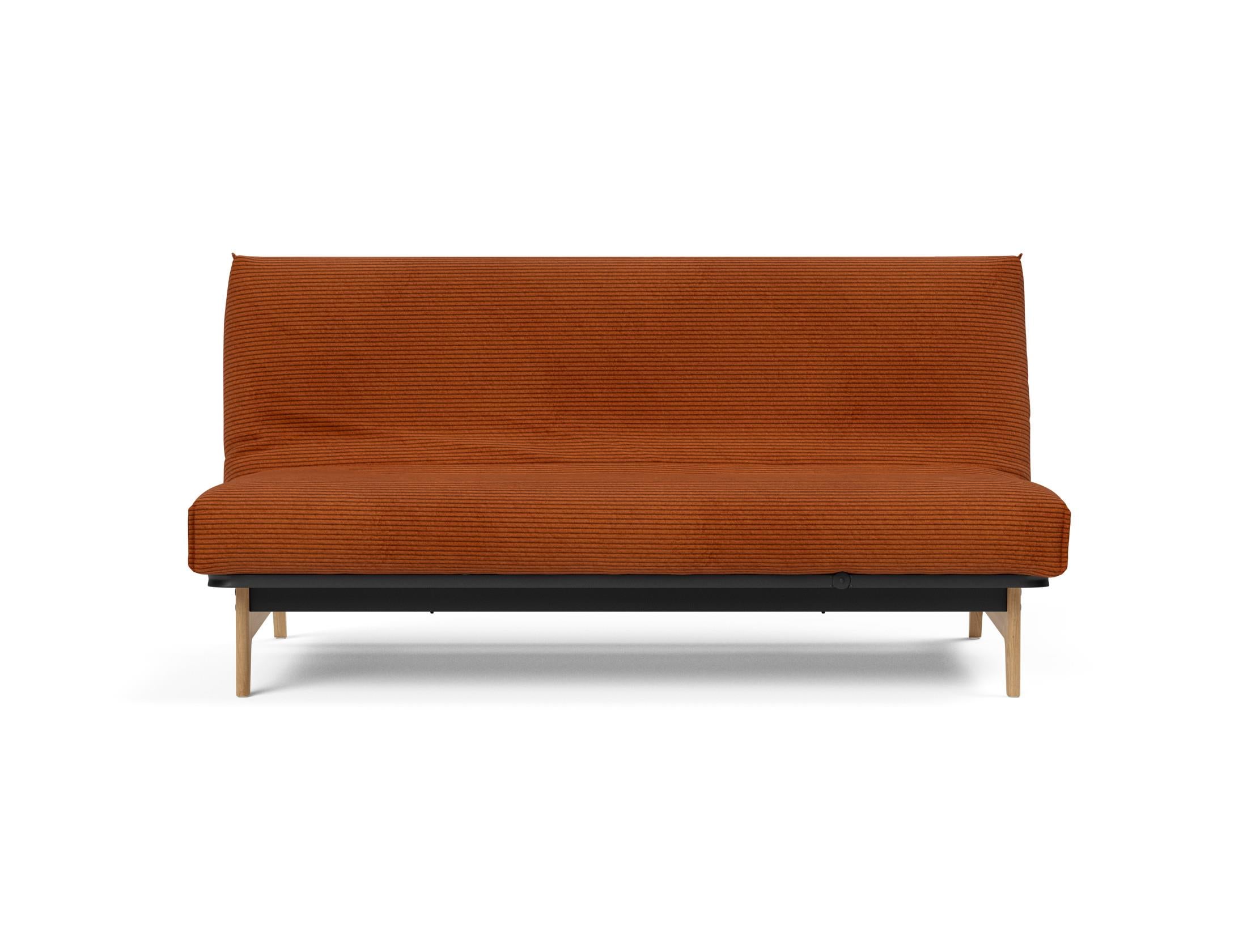 Elegantes Aslak 140 Bettsofa mit Nordic Cover, ideal für gemütliche Räume und als funktionales Schlafmöbel.