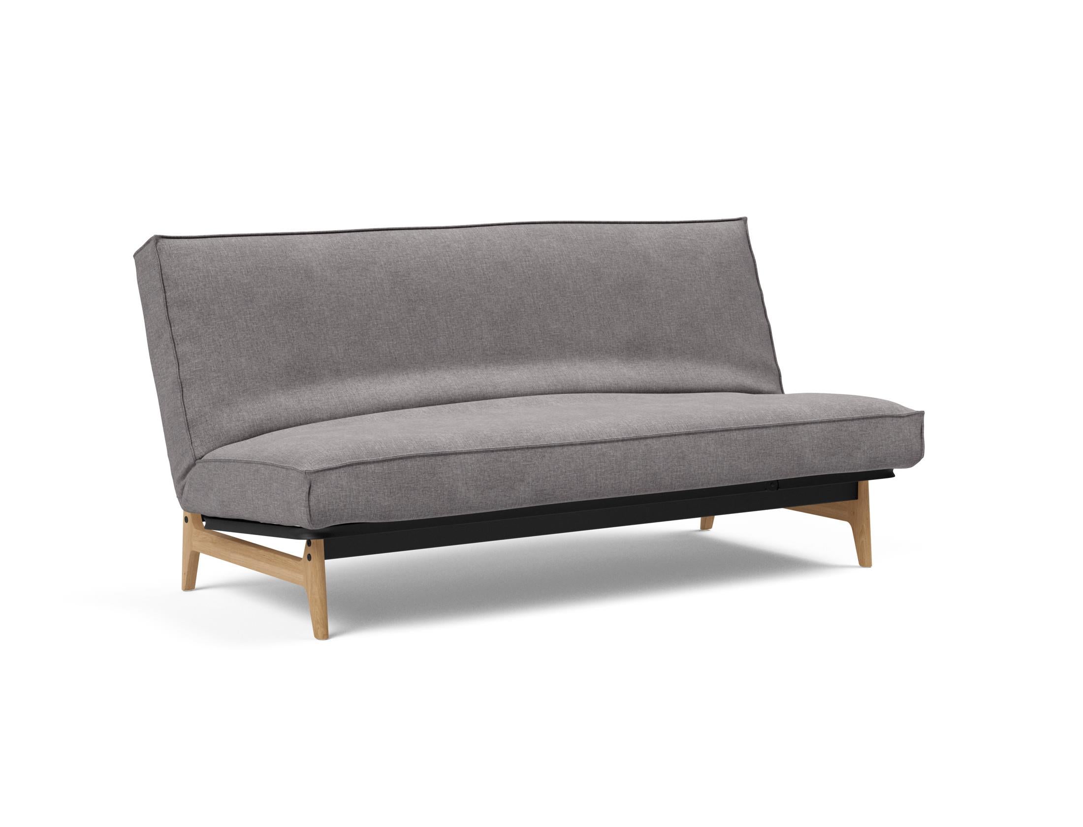 Entdecken Sie das Aslak 140 Bettsofa von Innovation Living: stilvolles Design, bequeme Soft Spring Matratze und elegantes Sharp Plus Cover für höchsten Schlafkomfort.