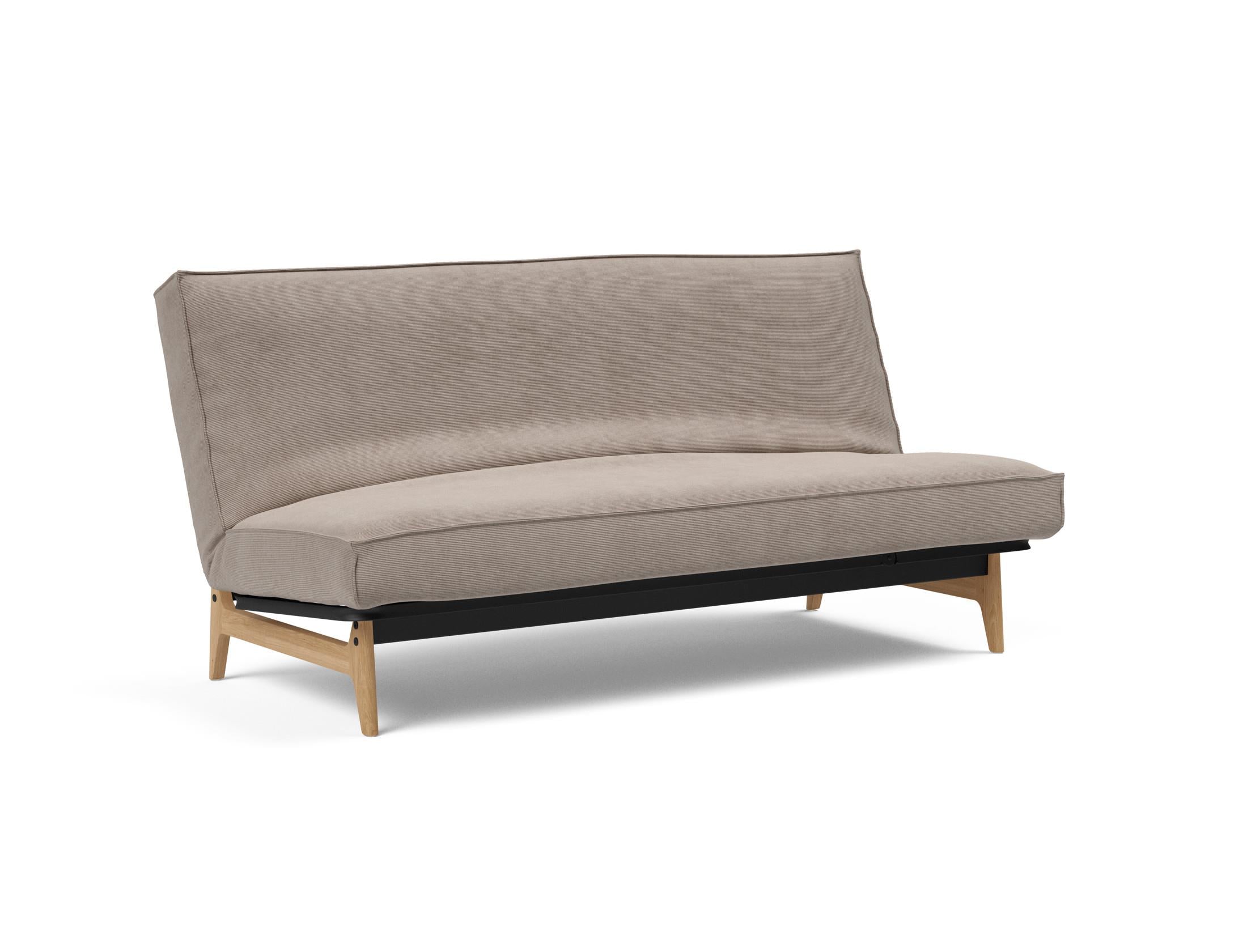 Entdecken Sie das Aslak 140 Bettsofa von Innovation Living: stilvolles Design, bequeme Soft Spring Matratze und elegantes Sharp Plus Cover für höchsten Schlafkomfort.