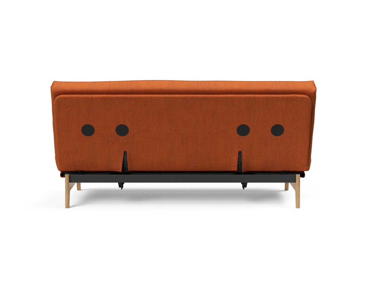 Aslak 140 Bettsofa Sharp Plus Cover mit Gestellbezug Soft Spring in 412 Esina Rust Orange präsentiert im Onlineshop von KAQTU Design AG. Bettsofa ist von Innovation Living