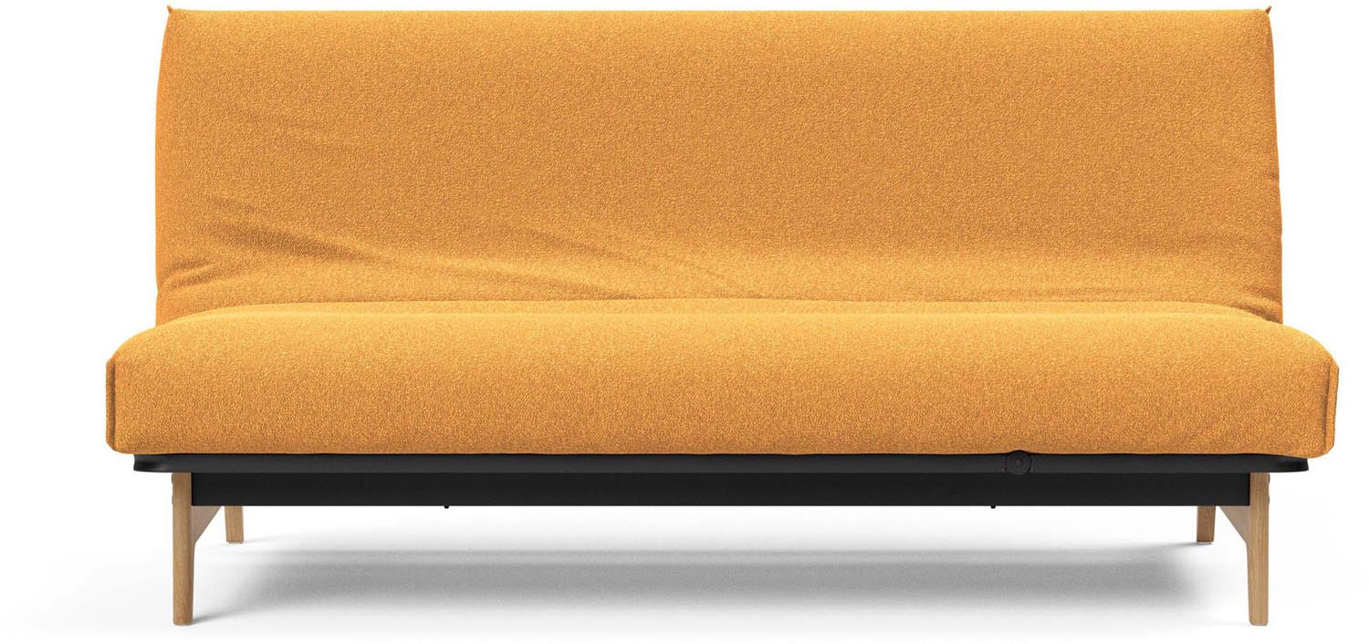 Entdecken Sie das Aslak 140 Bettsofa mit Nordic Cover von Innovation Living – stilvoll, vielseitig und ideal für kleine Räume.