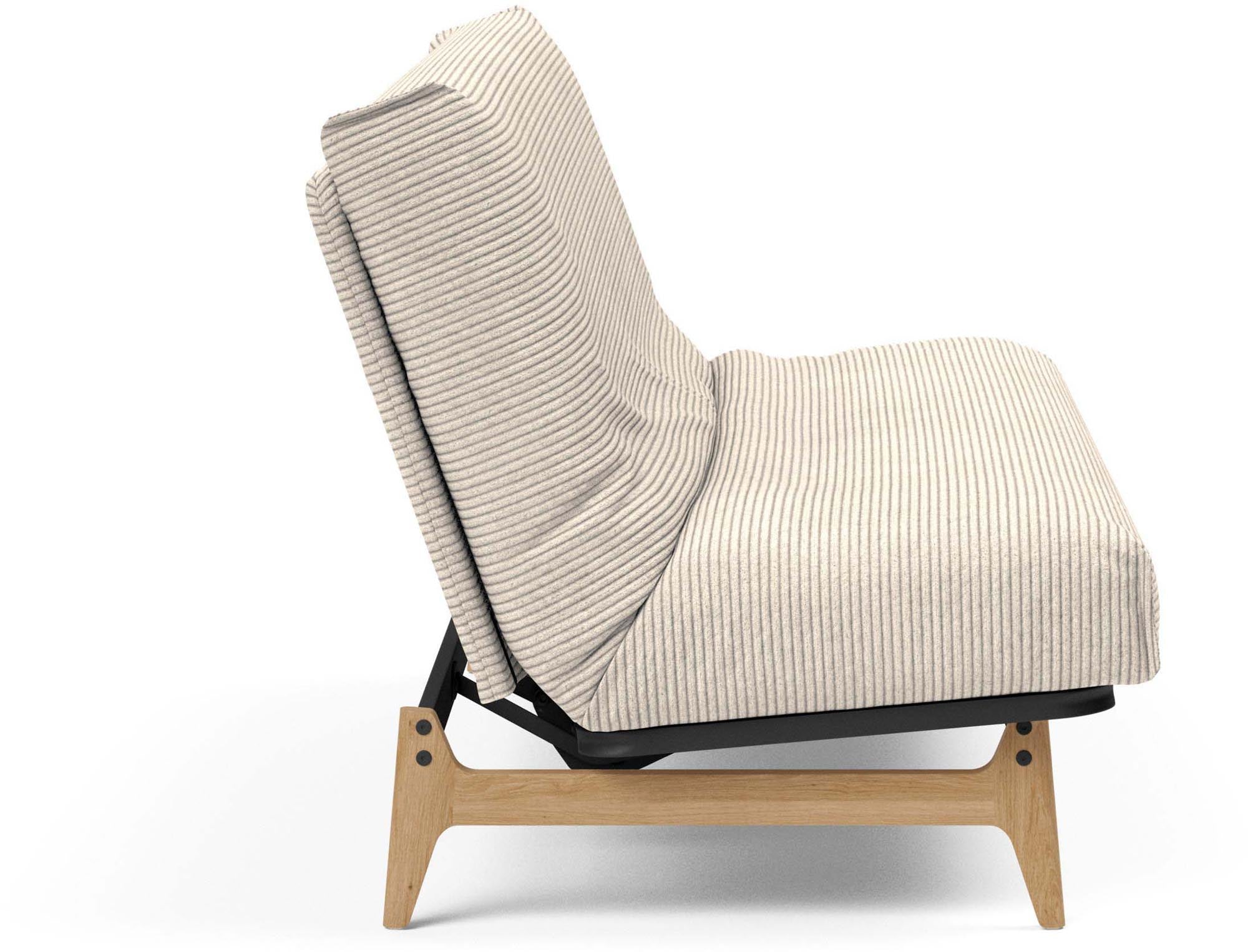 Erleben Sie das Aslak 140 Bettsofa von Innovation Living – modernes skandinavisches Design, flexibel einsetzbar und mit robustem Nordic Cover aus Latex.