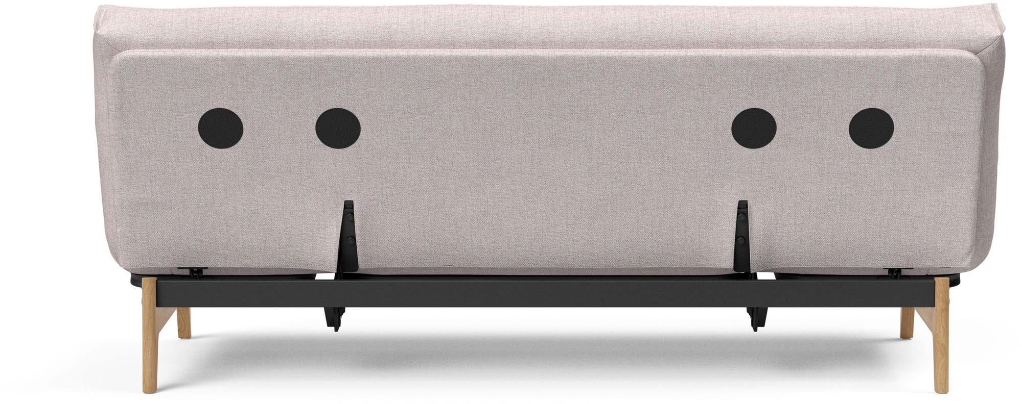 Erleben Sie das Aslak 120 Bettsofa Nordic Classic von Innovation Living: elegantes skandinavisches Design, ideal für kleine Räume und gemütliche Nächte.