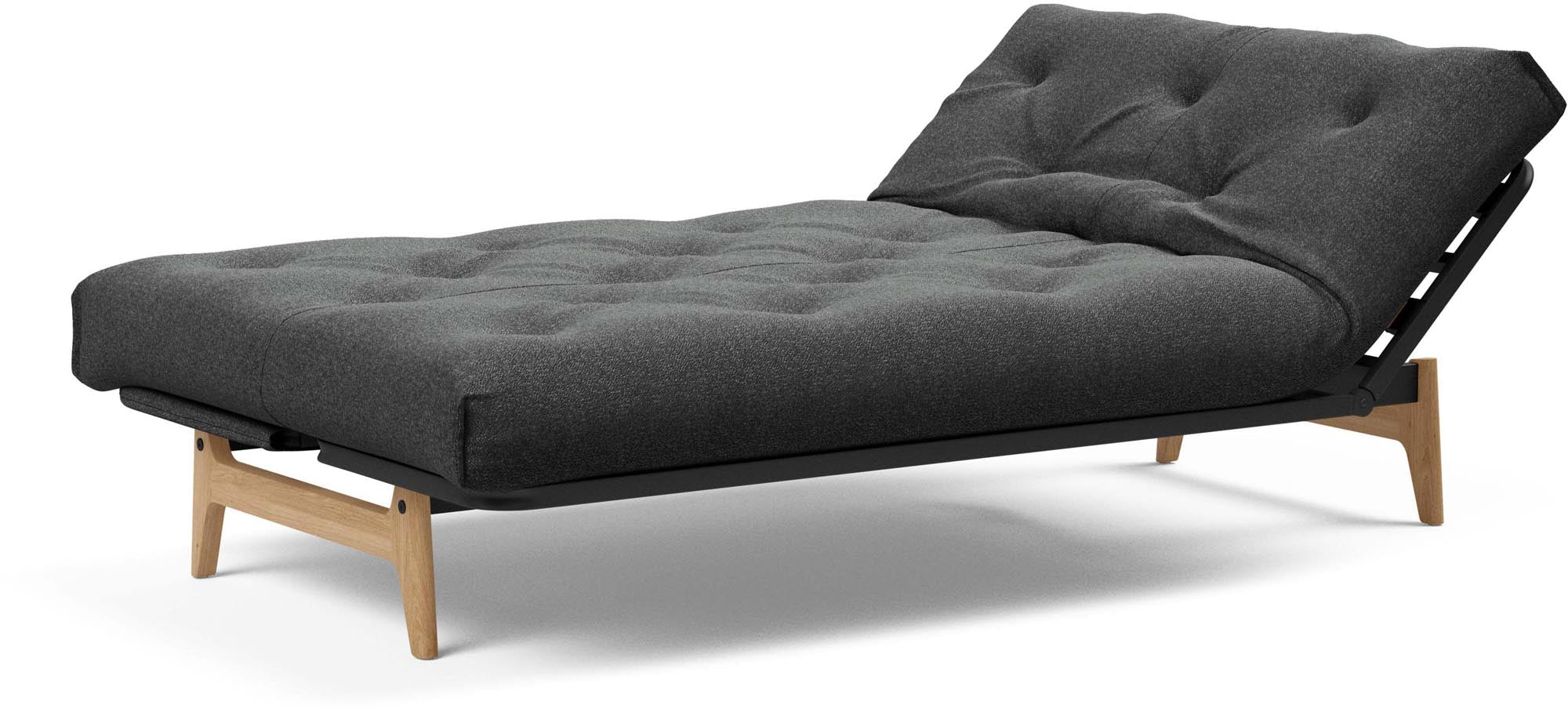 Erleben Sie das Aslak 120 Bettsofa Nordic von Innovation Living – eine harmonische Verbindung aus skandinavischem Stil, individuellem Komfort und cleverer Funktionalität.