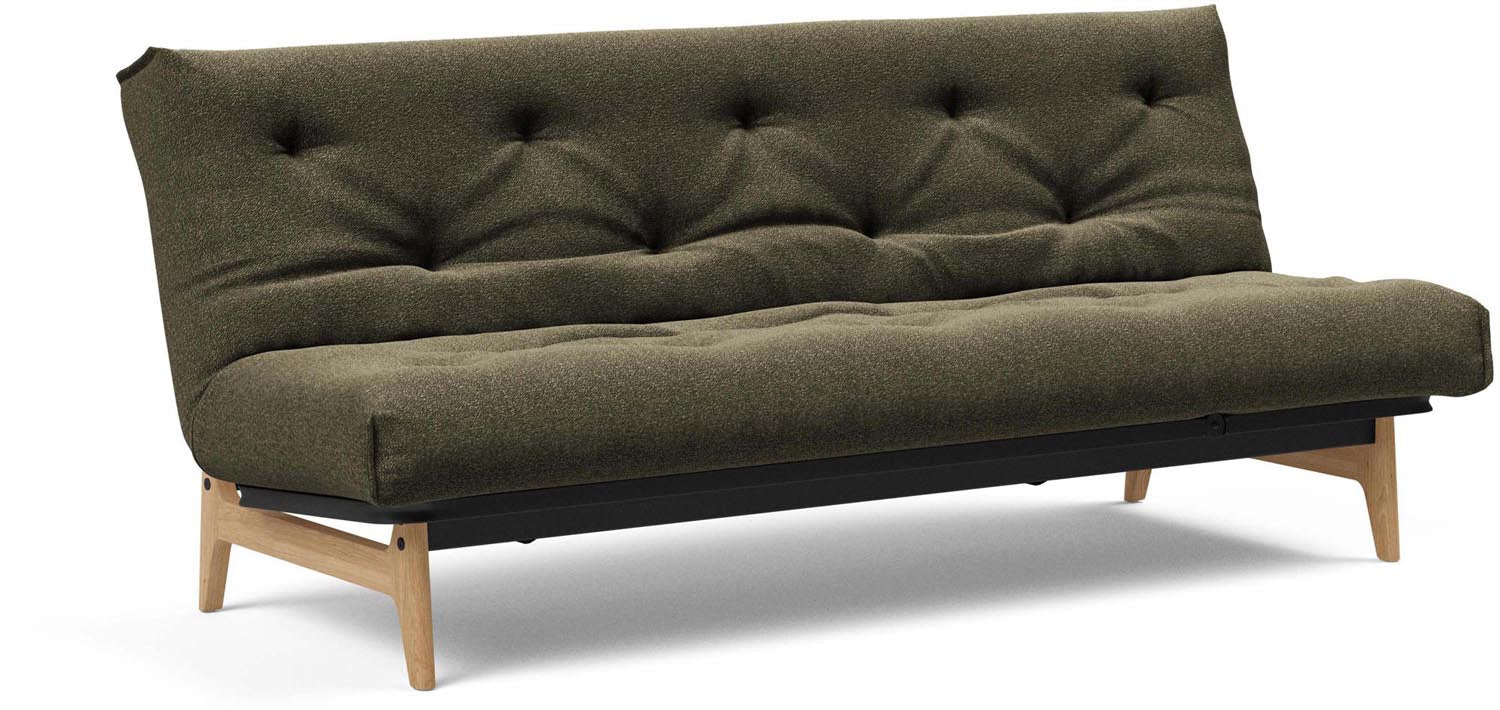 Erleben Sie das Aslak 120 Bettsofa Nordic Classic von Innovation Living: elegantes skandinavisches Design, ideal für kleine Räume und gemütliche Nächte.