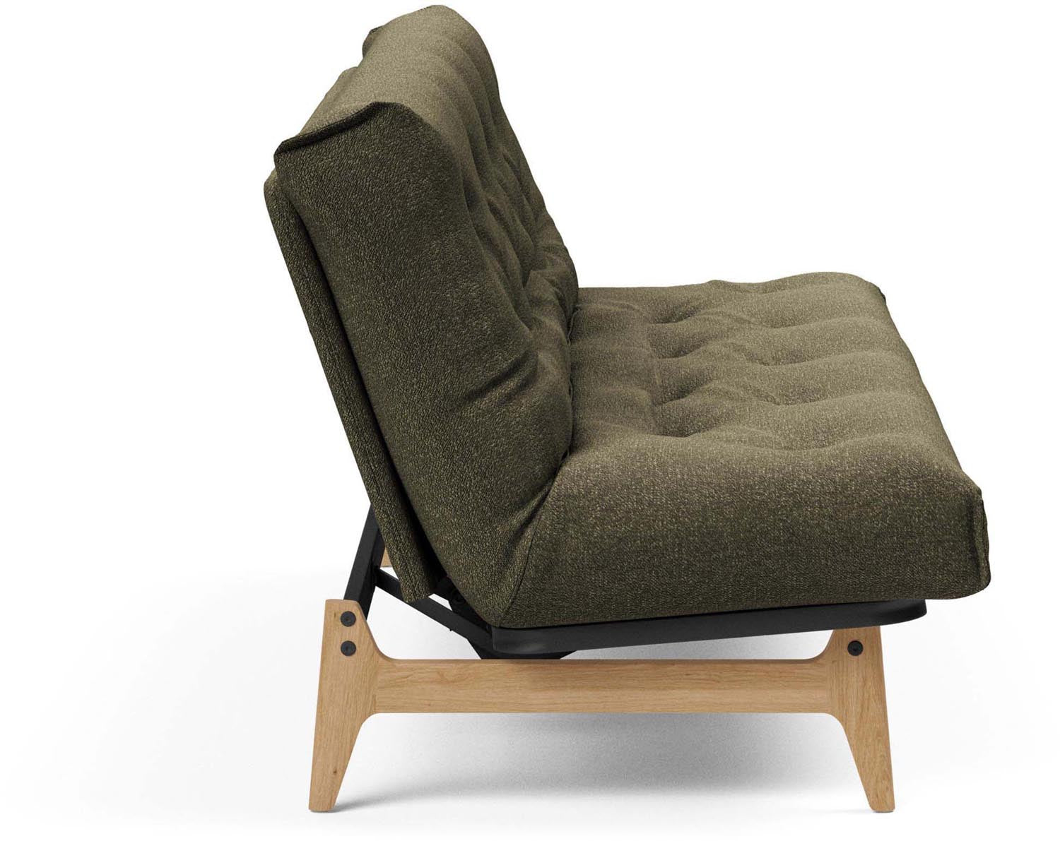 Entdecken Sie das Aslak 120 Bettsofa Nordic Classic von Innovation Living: stilvolles skandinavisches Design, perfekt für kompakte Wohnräume und entspannende Nächte.