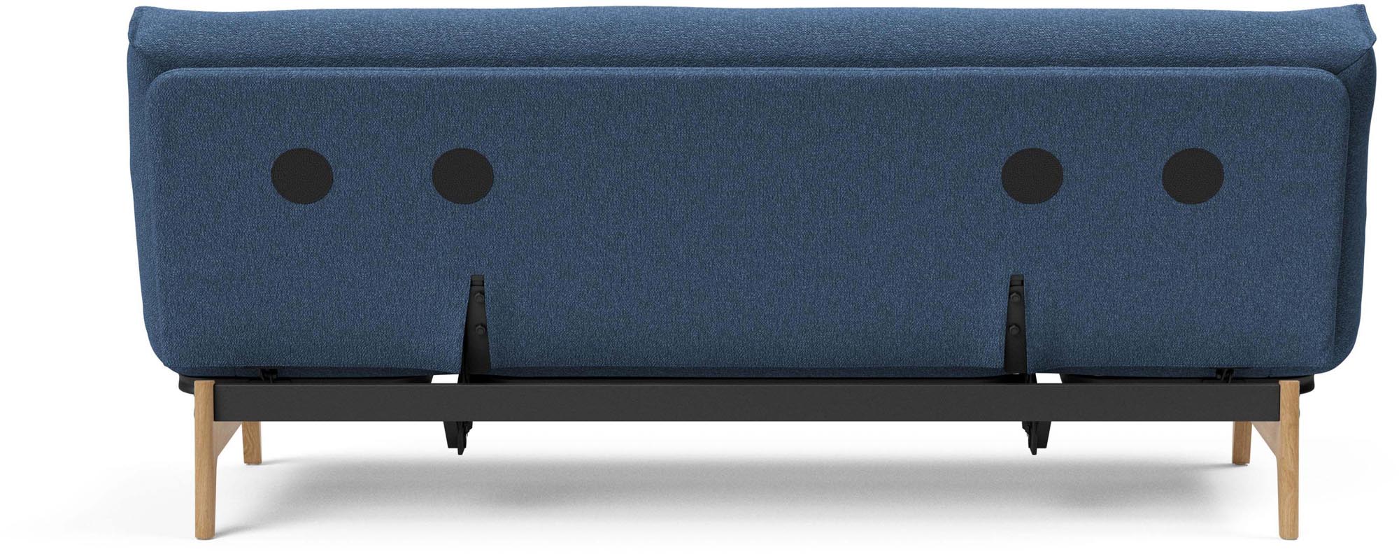 Erleben Sie das Aslak 120 Bettsofa Nordic Classic von Innovation Living: elegantes skandinavisches Design, ideal für kleine Räume und gemütliche Nächte.