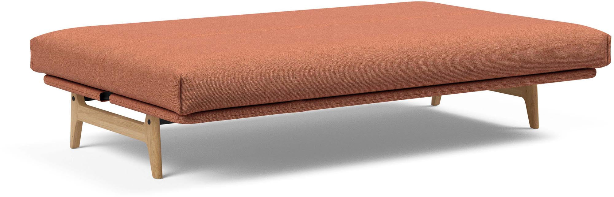 Erleben Sie das Aslak 120 Bettsofa Nordic Cover Classic – eine stilvolle Kombination aus skandinavischem Design, hochwertigem Komfort und praktischer Vielseitigkeit.