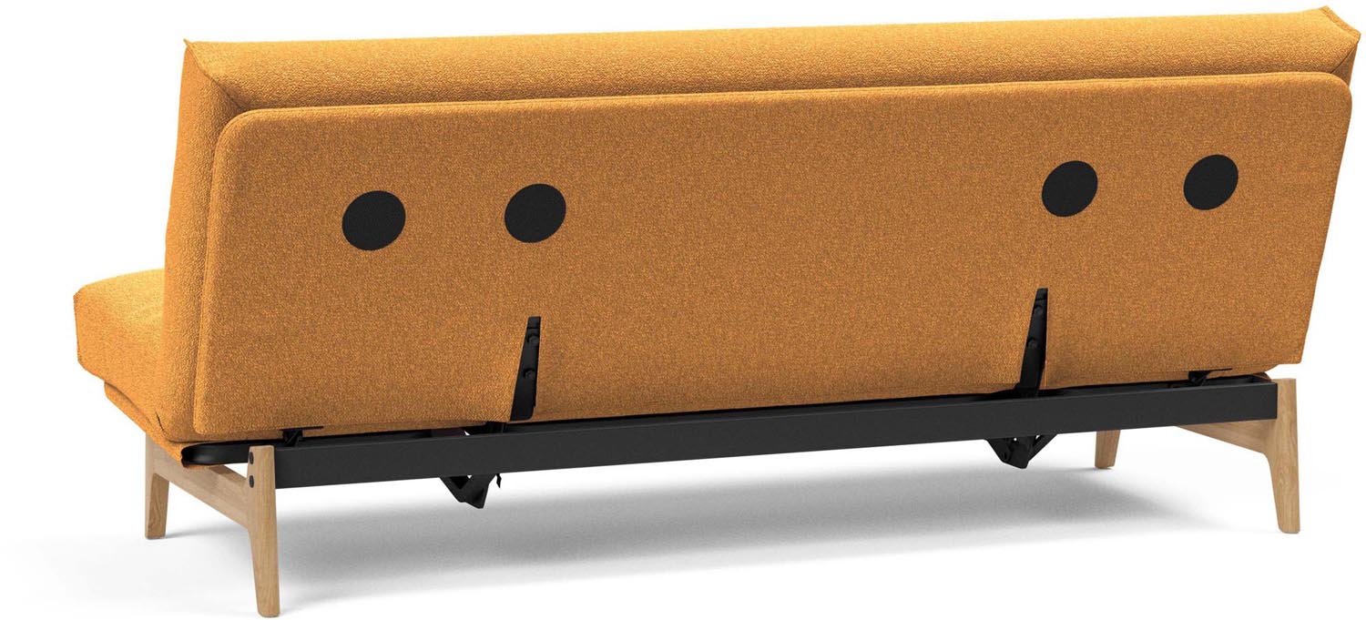 Entdecken Sie das Aslak 120 Bettsofa Nordic Cover Classic von Innovation Living – stilvolles skandinavisches Design, das Komfort und Funktionalität vereint.