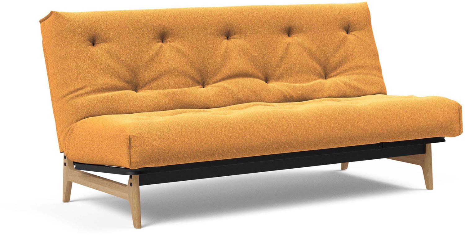 Erleben Sie das Aslak 140 Bettsofa Nordic Classic von Innovation Living: elegantes skandinavisches Design, funktional und perfekt für kompakte Wohnräume.