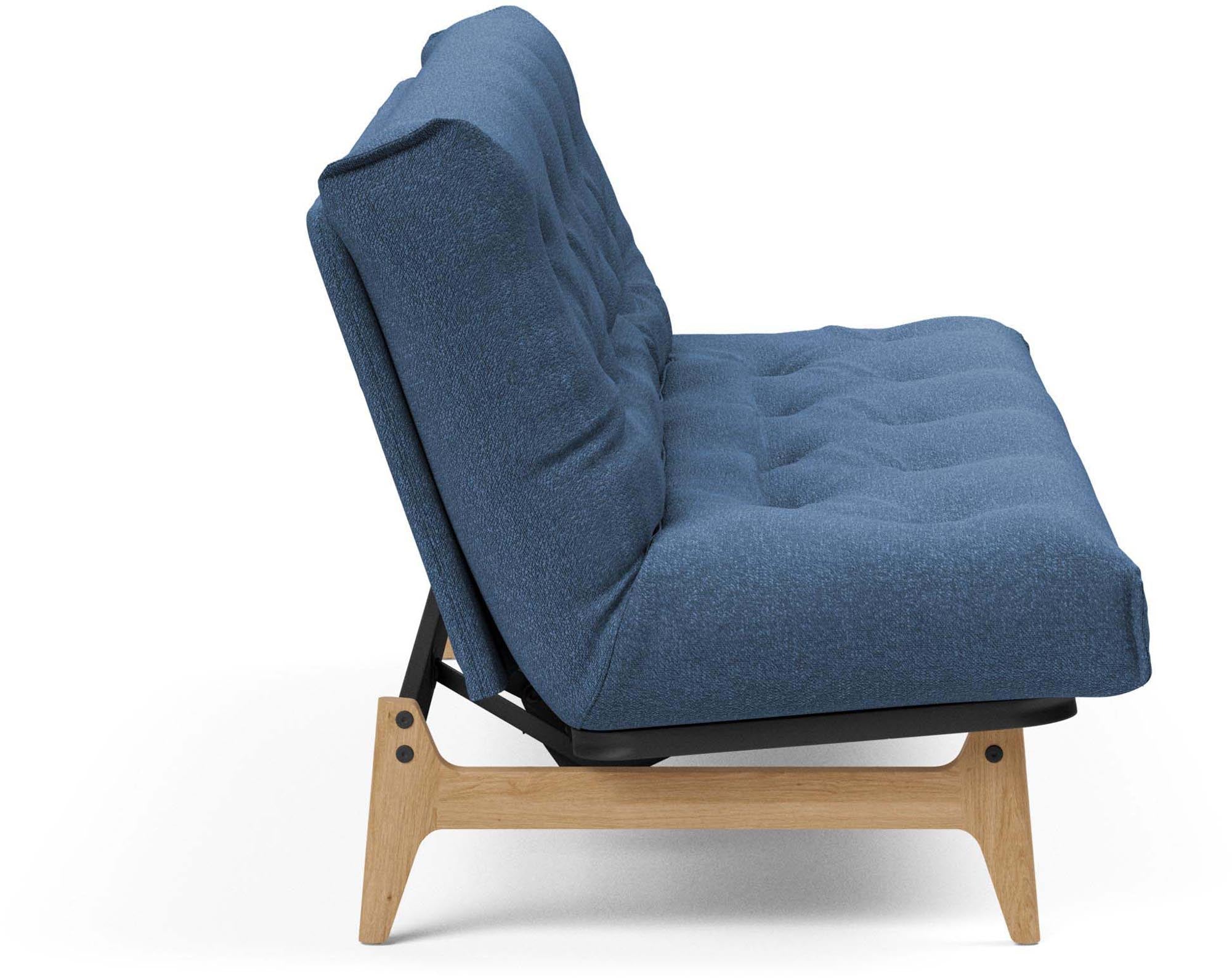 Das Aslak 120 Bettsofa Nordic von Innovation Living: skandinavisches Design, Komfort, Funktionalität, ideal für kleine Räume und Schlafbedürfnisse.