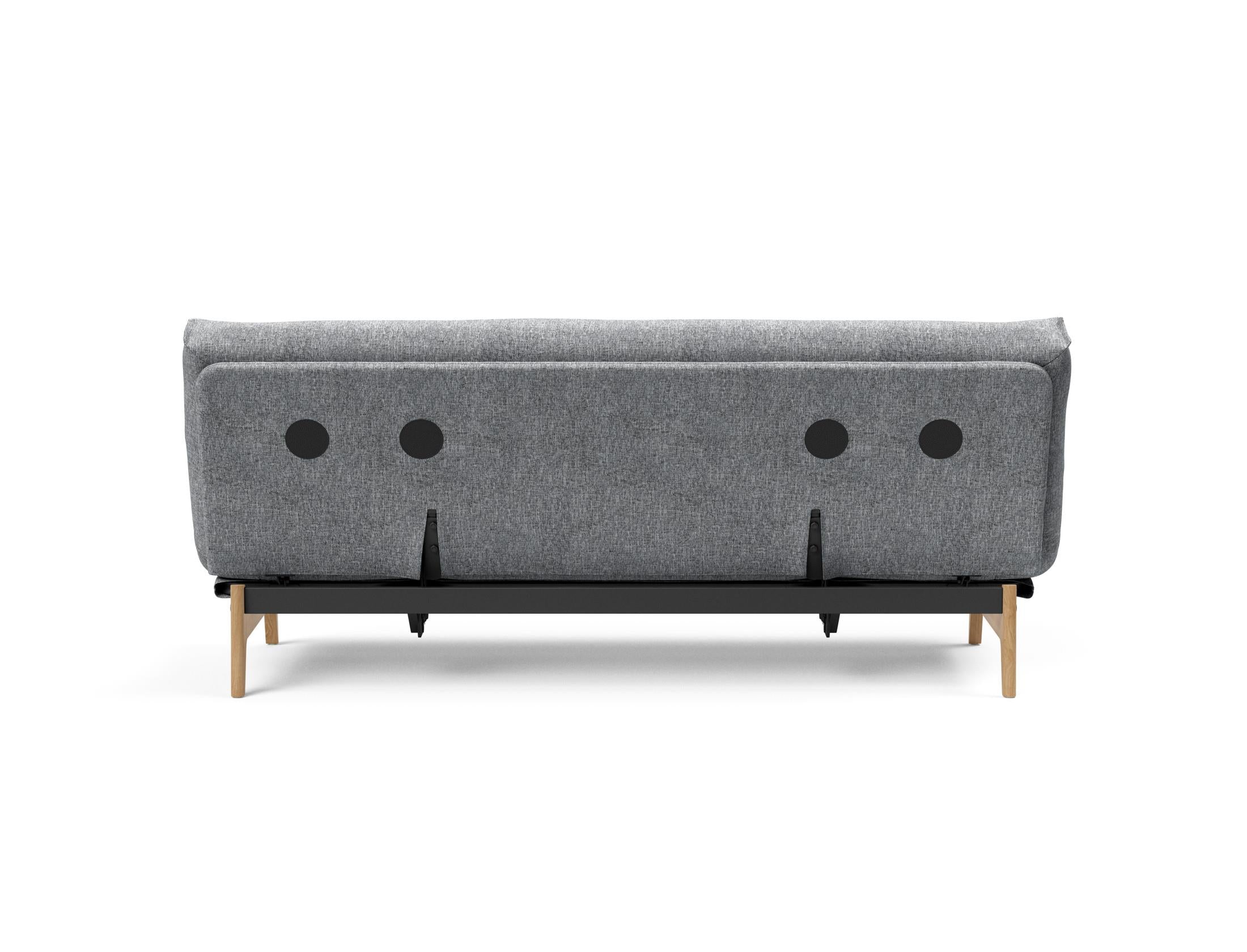 Erleben Sie das Aslak 120 Bettsofa Nordic – ein elegantes Möbelstück, das Komfort und skandinavisches Design perfekt vereint.