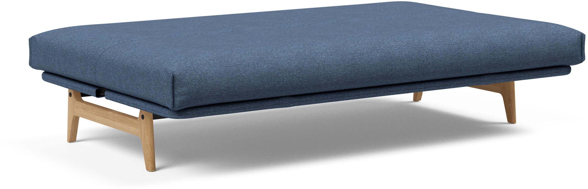 Entdecken Sie das Aslak 120 Bettsofa Nordic Cover: skandinavisches Design, abnehmbarer Bezug und individuelle Matratzenwahl für höchsten Schlafkomfort.