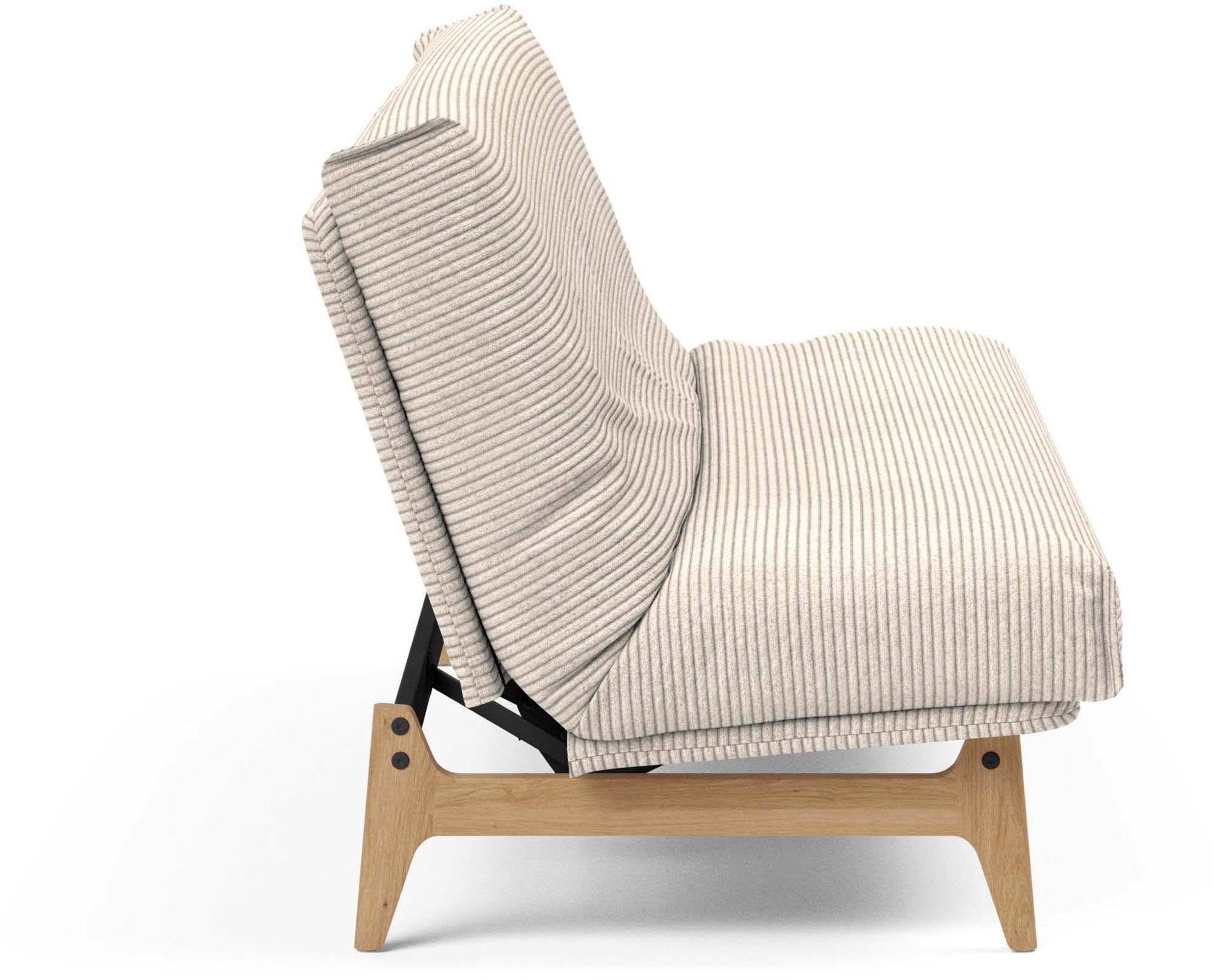 Entdecken Sie das Aslak 120 Bettsofa mit Nordic Cover von Innovation Living – stilvoll, platzsparend und perfekt für Gästeübernachtungen.