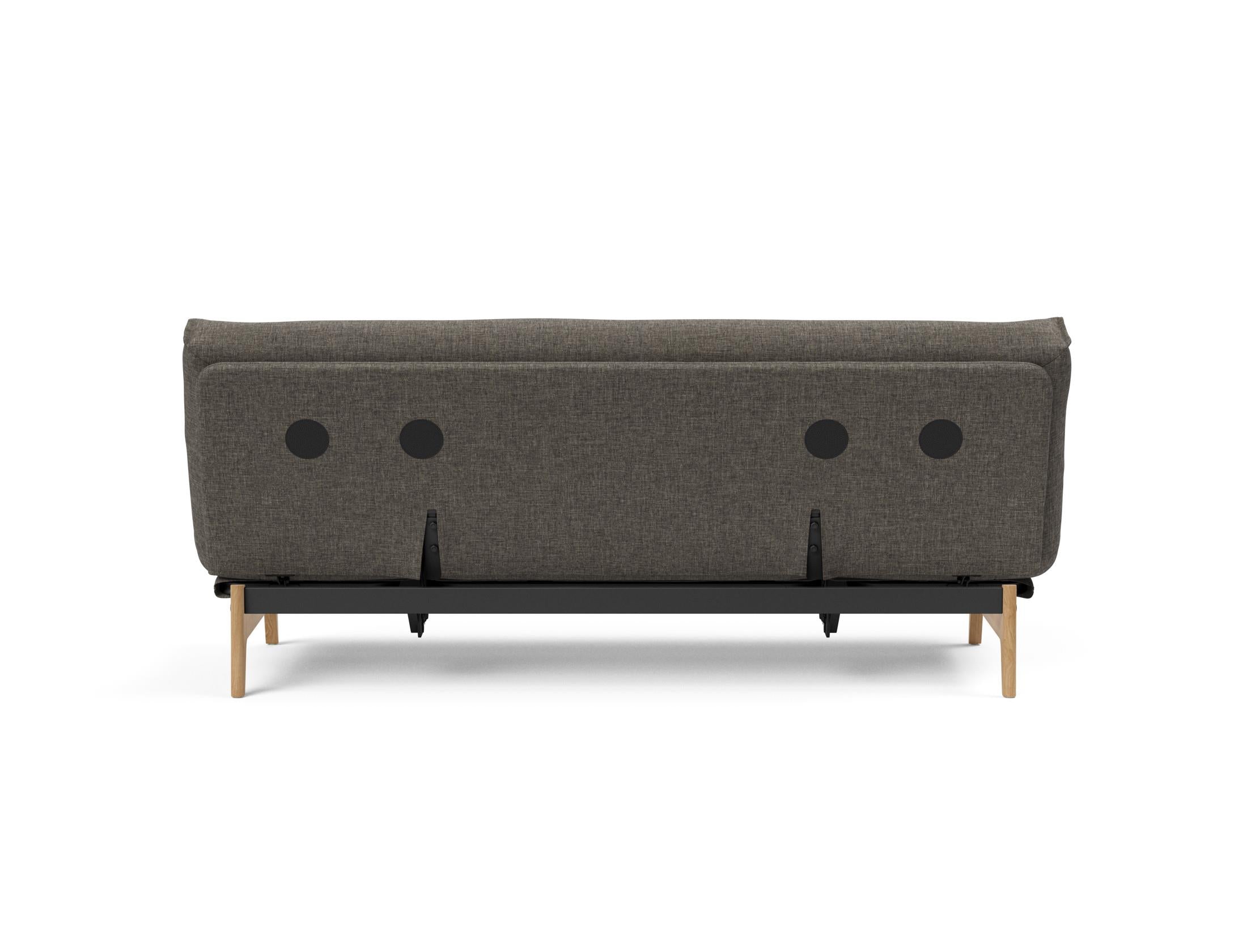 Entdecken Sie das Aslak 120 Bettsofa Nordic Soft Spring von Innovation Living – stilvolles Design trifft auf praktischen Komfort für Ihr Zuhause.