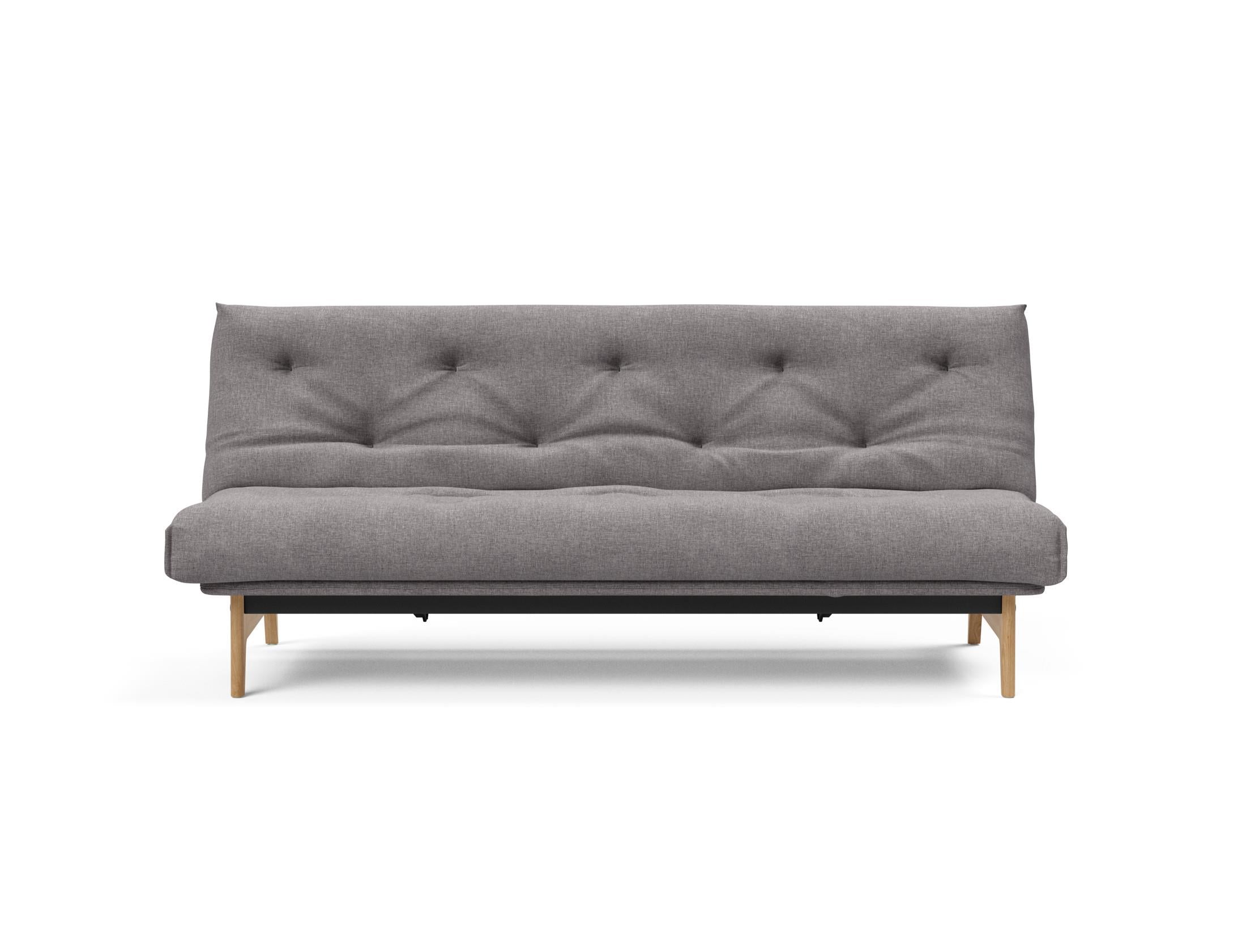 Erleben Sie das Aslak 120 Bettsofa Nordic von Innovation Living: skandinavische Eleganz, individuelle Matratzenoptionen und ideal für kompakte Wohnräume.
