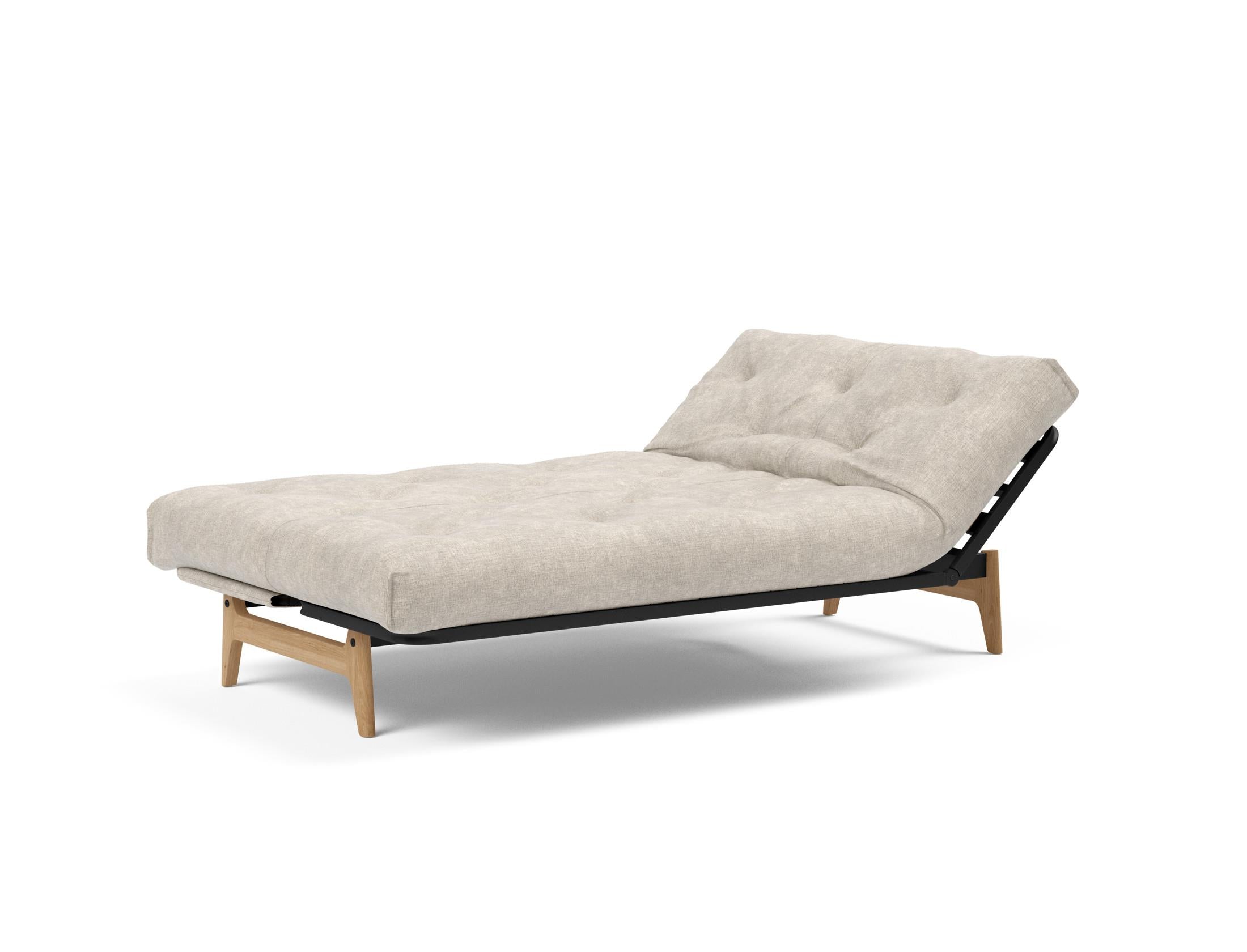 Erleben Sie das Aslak 120 Bettsofa Nordic – ein elegantes Möbelstück, das Komfort und skandinavisches Design vereint. Ideal für kleine Räume!