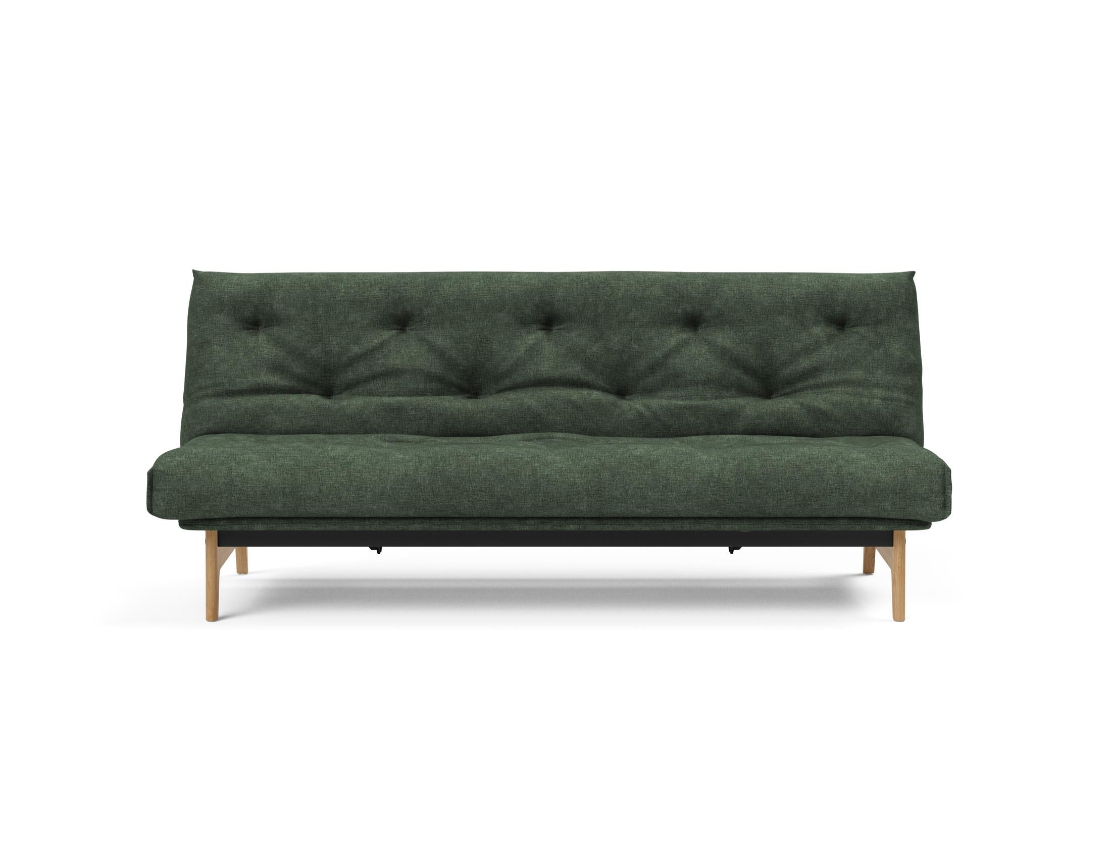 Erleben Sie das Aslak 120 Bettsofa Nordic Soft Spring von Innovation Living – eine perfekte Kombination aus modernem Stil und vielseitiger Funktionalität.