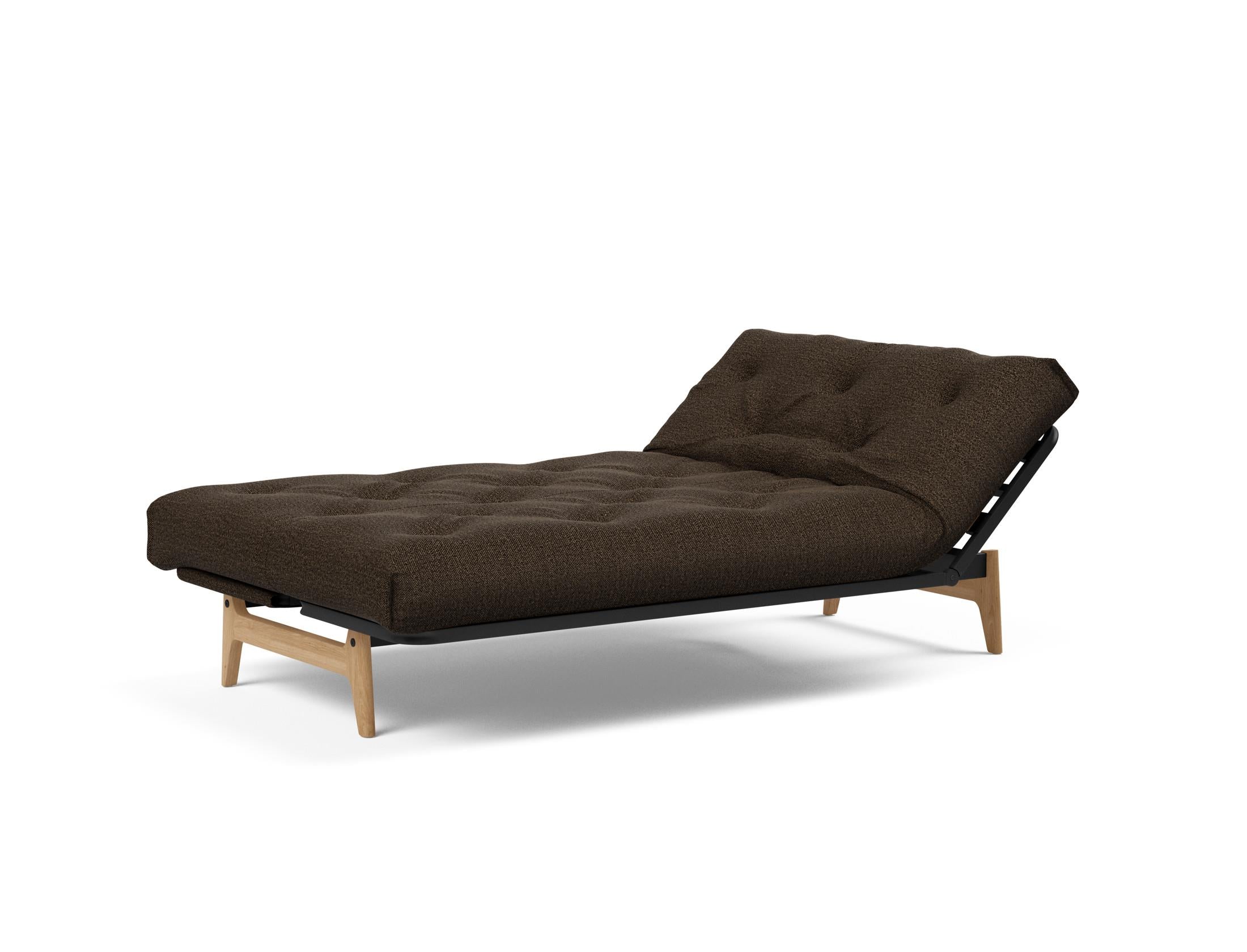 Erleben Sie das Aslak 120 Bettsofa Nordic – ein elegantes Möbelstück, das Komfort und skandinavisches Design vereint. Ideal für kleine Räume!