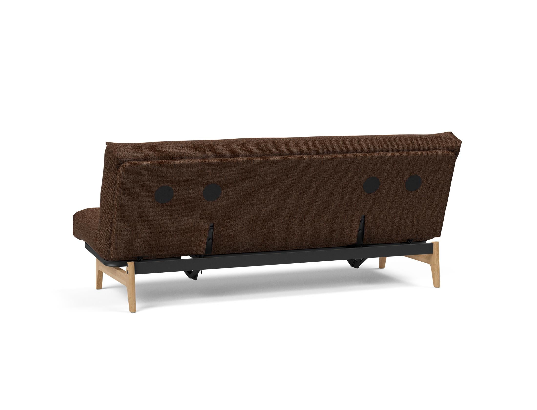 Erleben Sie das Aslak 120 Bettsofa Nordic – ein elegantes Möbelstück, das Komfort und skandinavisches Design vereint. Ideal für kleine Räume!