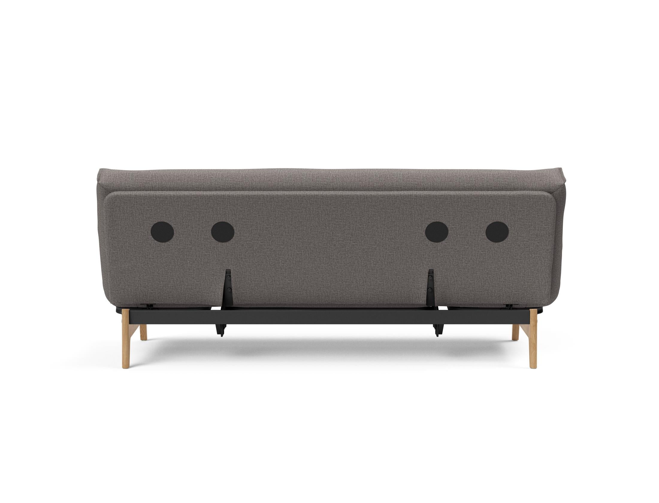 Entdecken Sie das Aslak 120 Bettsofa Nordic Soft Spring von Innovation Living – stilvolles Design trifft auf praktischen Komfort für Ihr Zuhause.