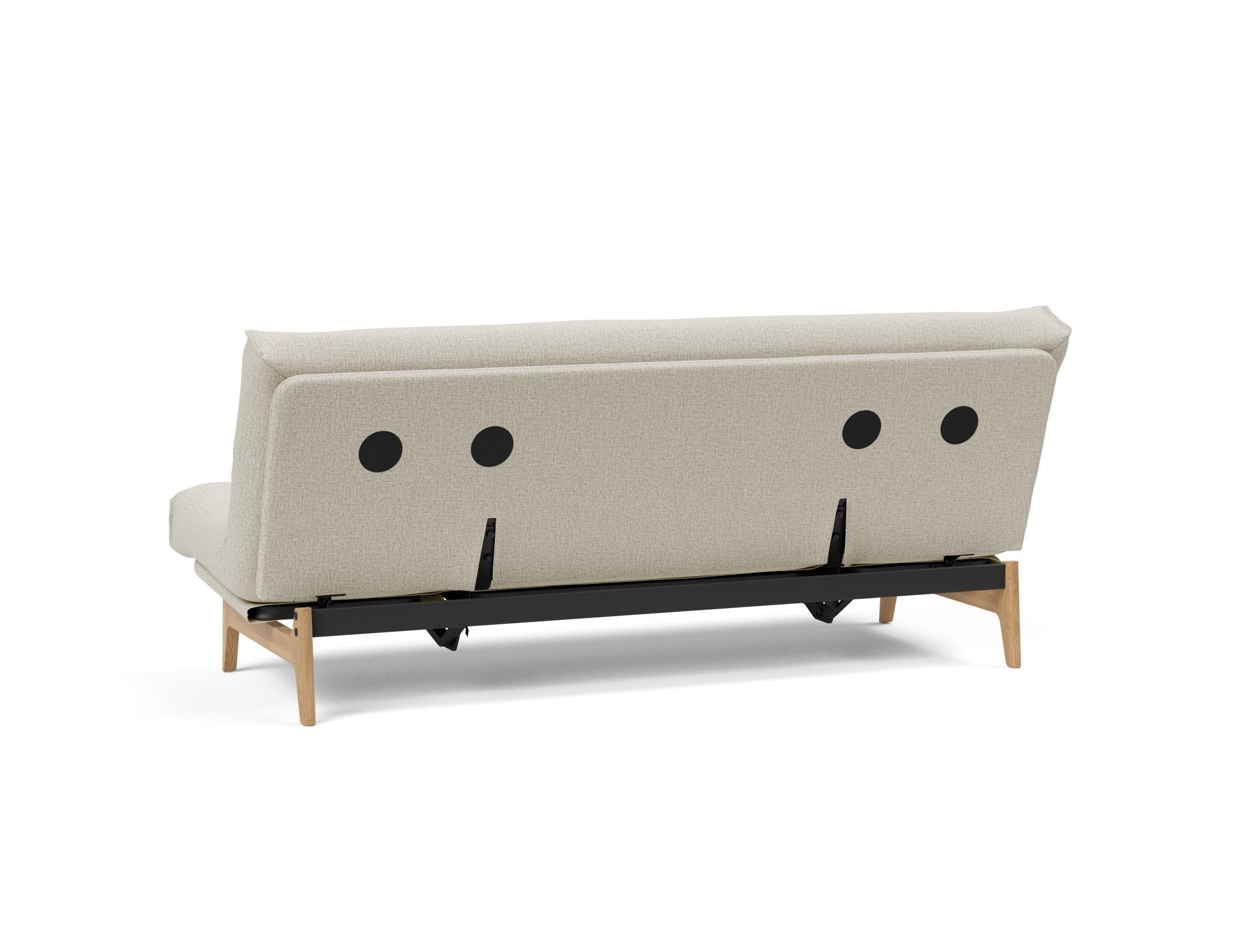 Erleben Sie das Aslak 120 Bettsofa Nordic – ein elegantes Möbelstück, das Komfort und skandinavisches Design vereint. Ideal für kleine Räume!
