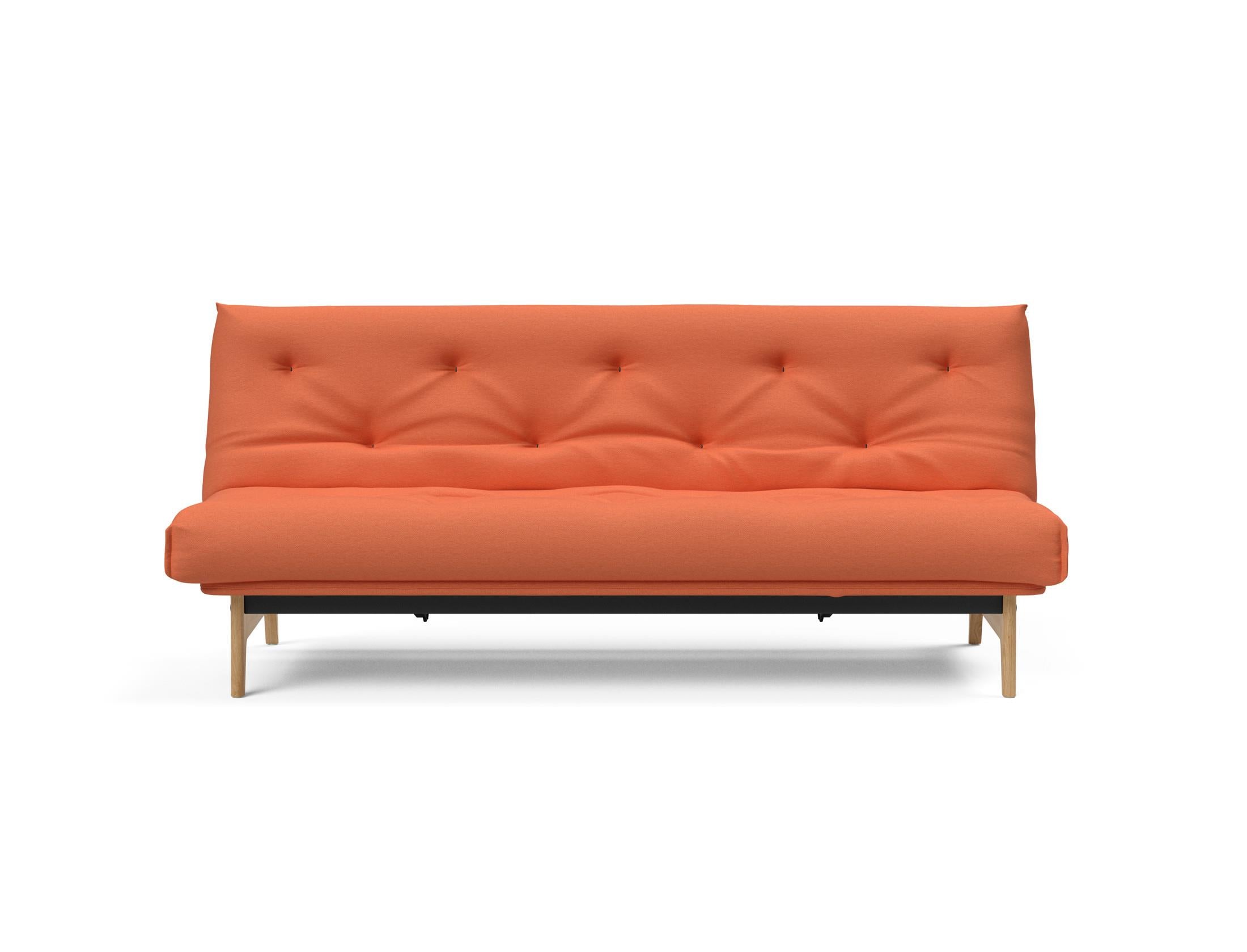 Modernes Aslak 120 Bettsofa Nordic mit elegantem Soft Spring Bezug, ideal für gemütliche Stunden und stilvolle Wohnräume.