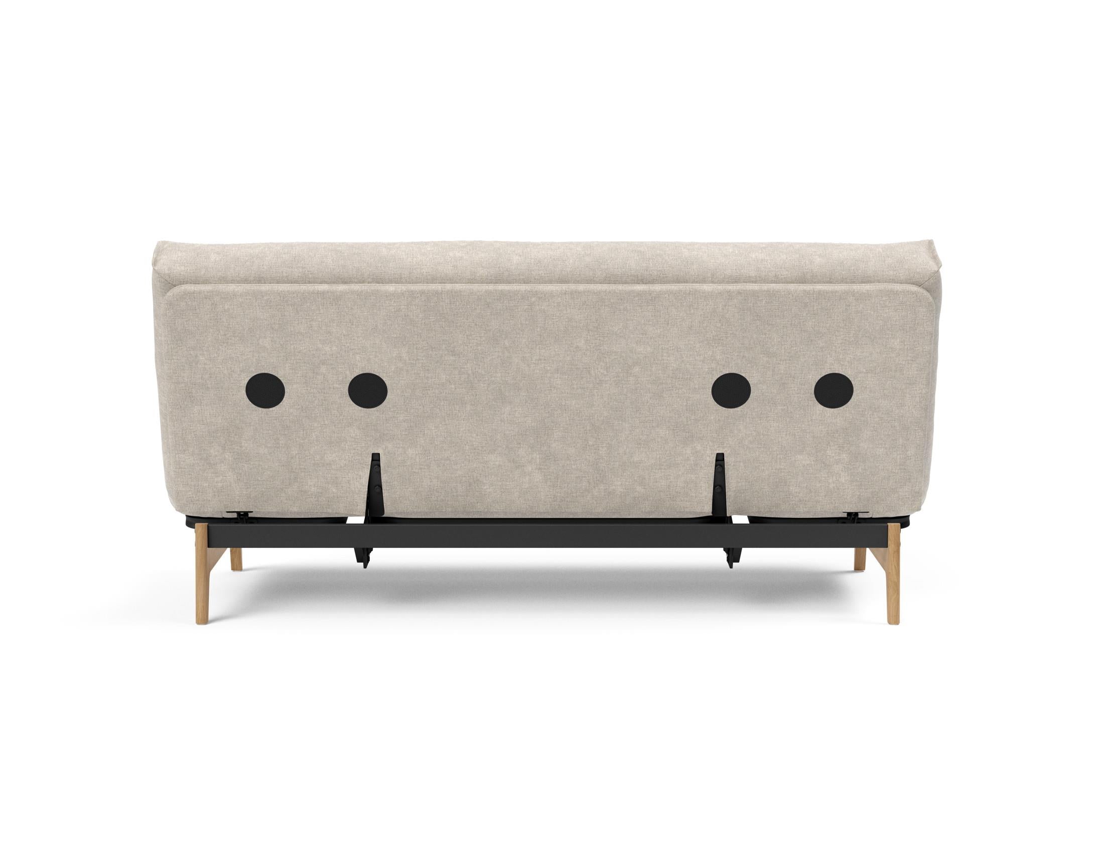 Entdecken Sie das Aslak 140 Bettsofa Nordic Soft Spring von Innovation Living – stilvolles Design trifft auf höchsten Schlafkomfort für Ihr Zuhause.