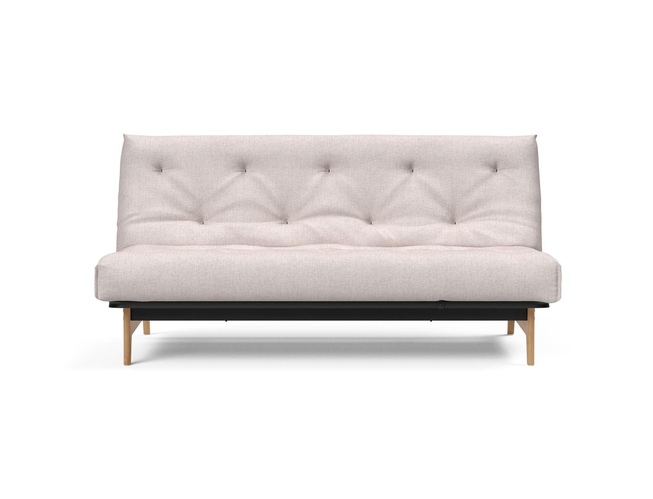 Erleben Sie das Aslak 140 Bettsofa Nordic Soft Spring von Innovation Living – eine perfekte Kombination aus modernem Stil und optimalem Schlafkomfort.