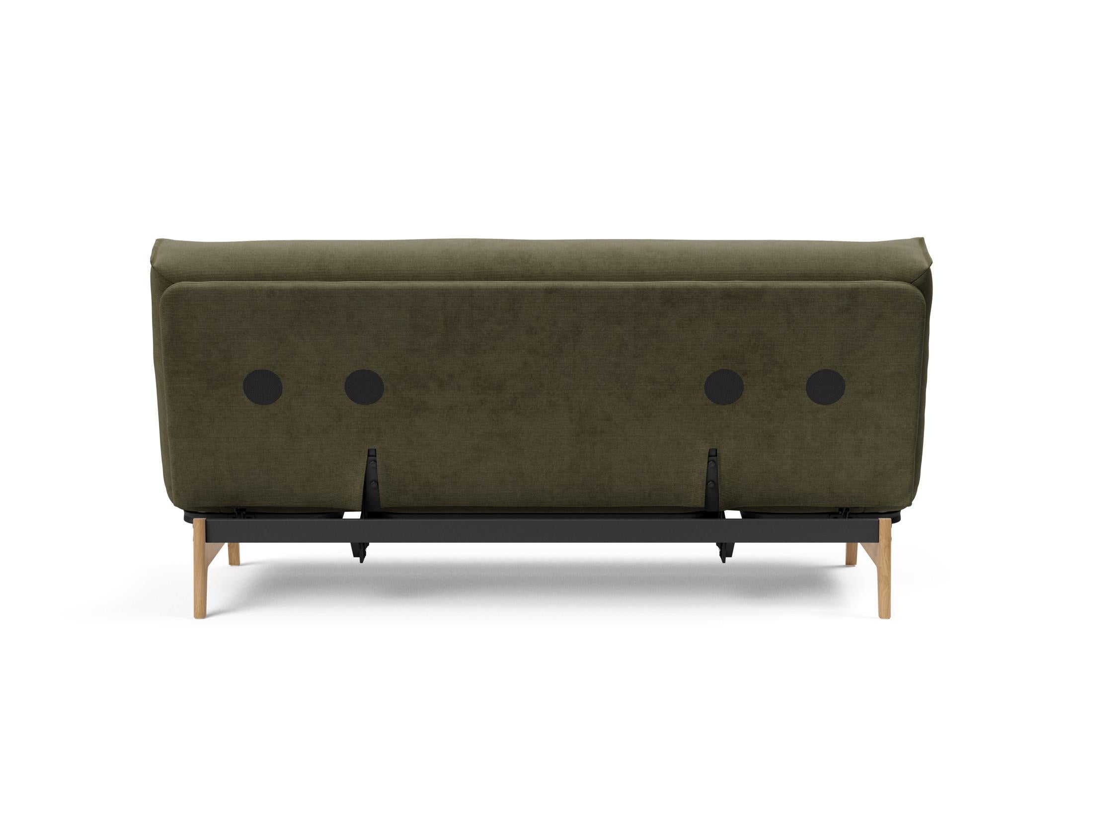 Entdecken Sie das Aslak 140 Bettsofa Nordic Soft Spring von Innovation Living – stilvolles Design trifft auf höchsten Schlafkomfort für Ihr Zuhause.