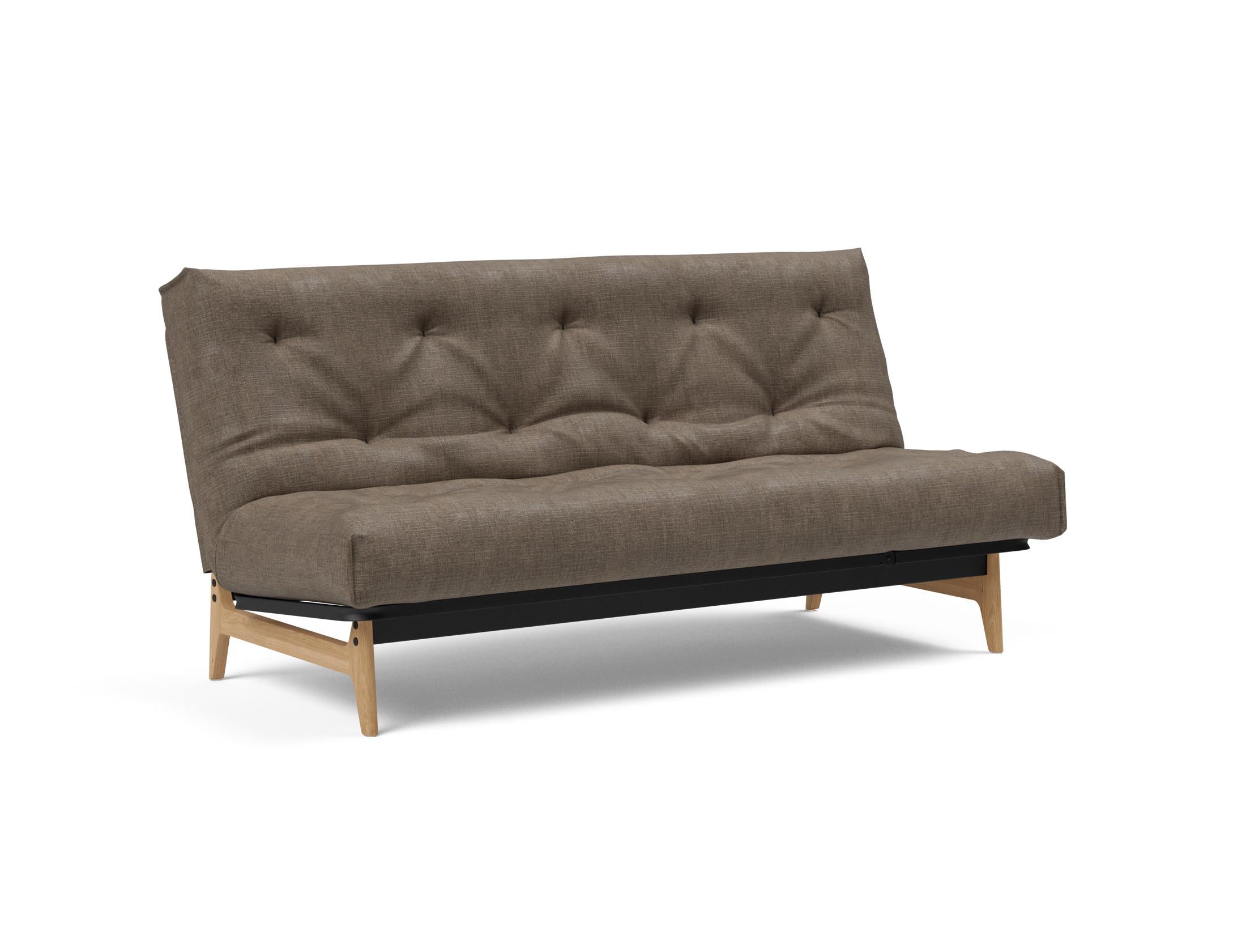 Erleben Sie das Aslak 140 Bettsofa Nordic Soft Spring von Innovation Living – eine perfekte Kombination aus modernem Stil und optimalem Schlafkomfort.