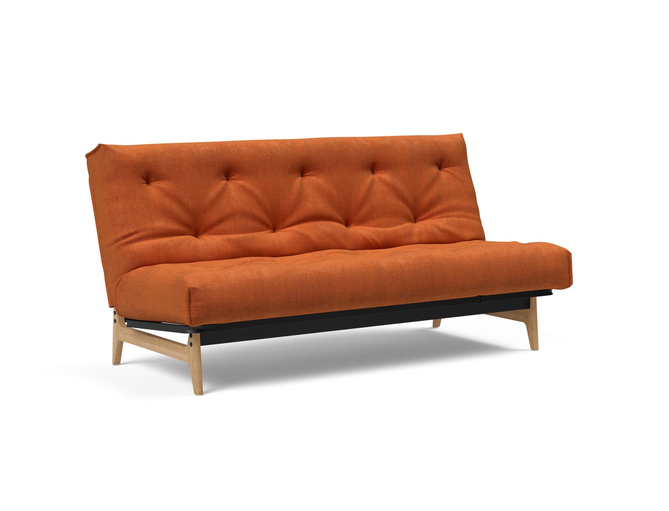 Entdecken Sie das Aslak 140 Bettsofa Nordic Soft Spring von Innovation Living – stilvolles Design trifft auf höchsten Schlafkomfort für Ihr Zuhause.
