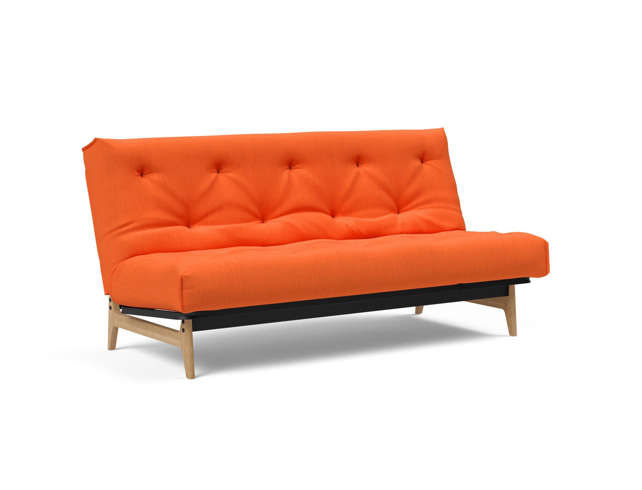 Entdecken Sie das Aslak 140 Bettsofa Nordic Soft Spring von Innovation Living – stilvolles Design trifft auf höchsten Schlafkomfort für Ihr Zuhause.