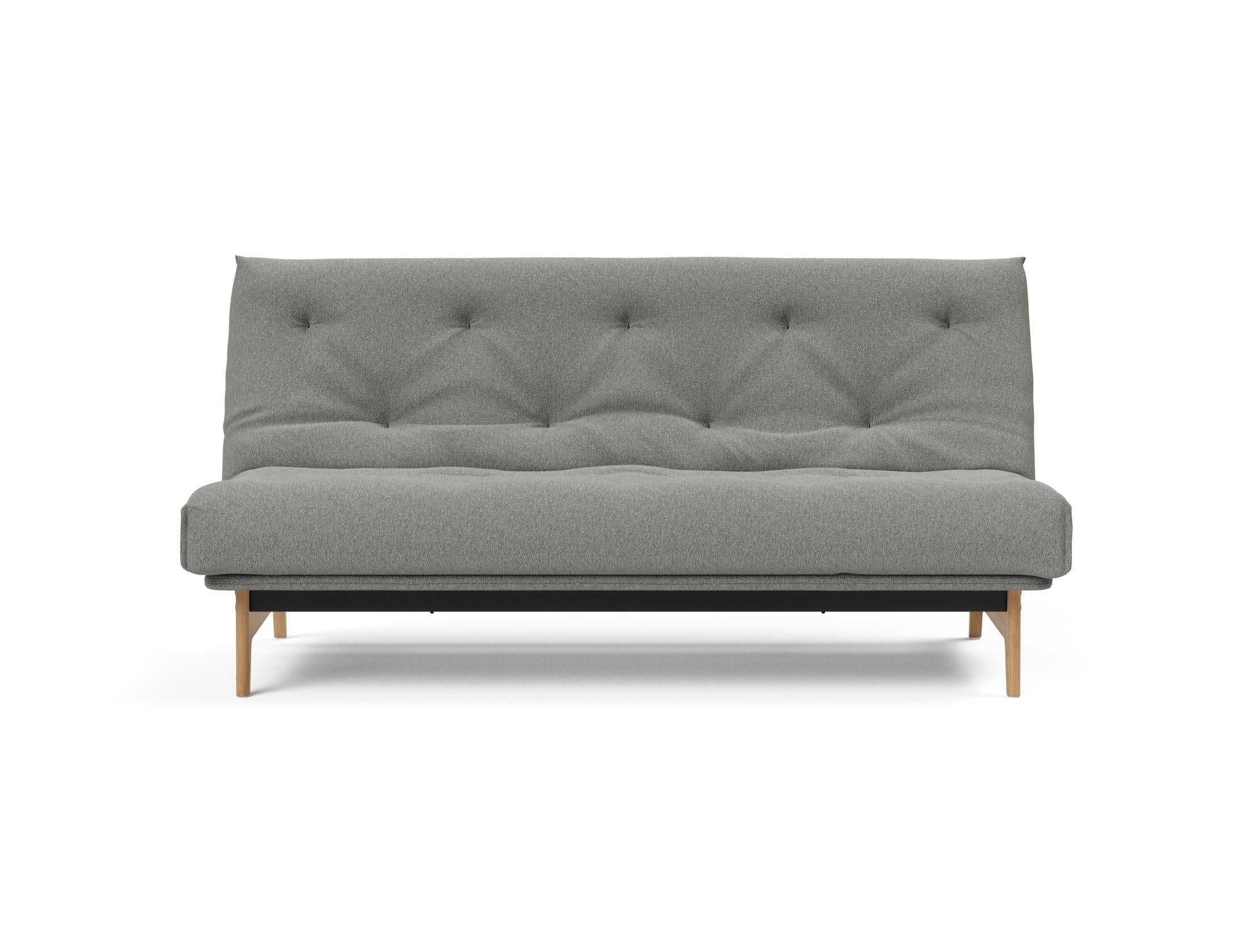 Erleben Sie das Aslak 140 Bettsofa Nordic: Ein elegantes, nachhaltiges Schlafsofa mit bequemer Matratze für höchsten Komfort und vielseitige Nutzung.