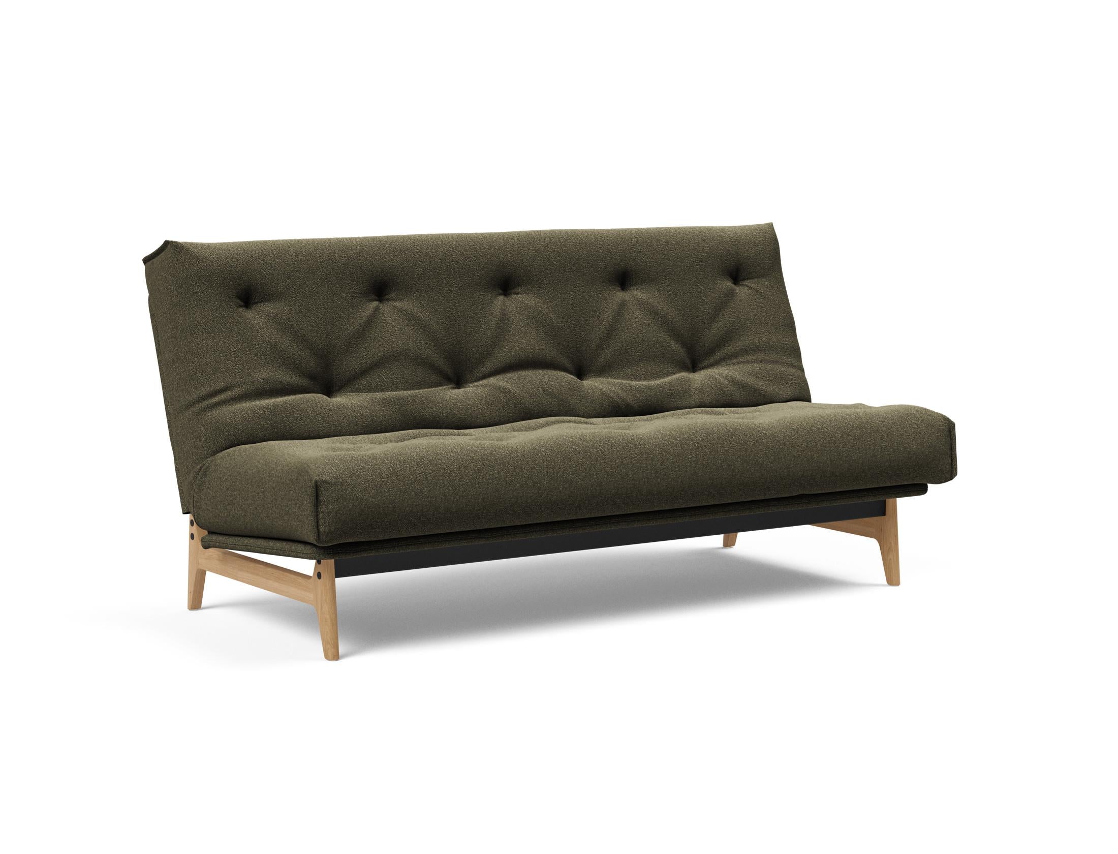Entdecken Sie das Aslak 140 Bettsofa Nordic: Stilvolles, umweltfreundliches Design mit hochwertiger Matratze für optimalen Schlafkomfort und Flexibilität.