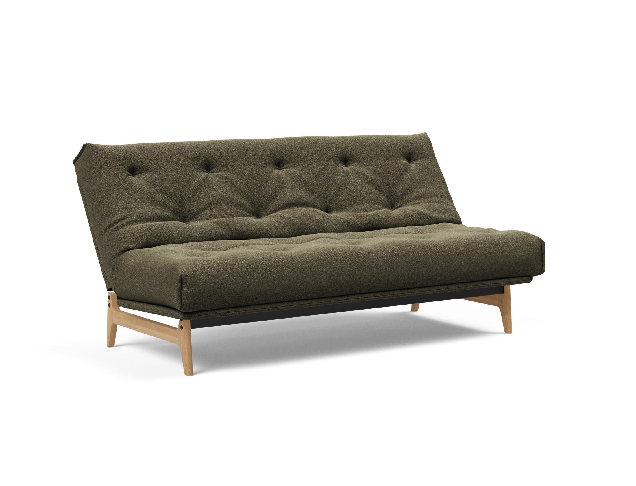 Entdecken Sie das Aslak 140 Bettsofa Nordic: Stilvolles, umweltfreundliches Sofa mit hochwertiger Matratze für optimalen Komfort und Funktionalität.