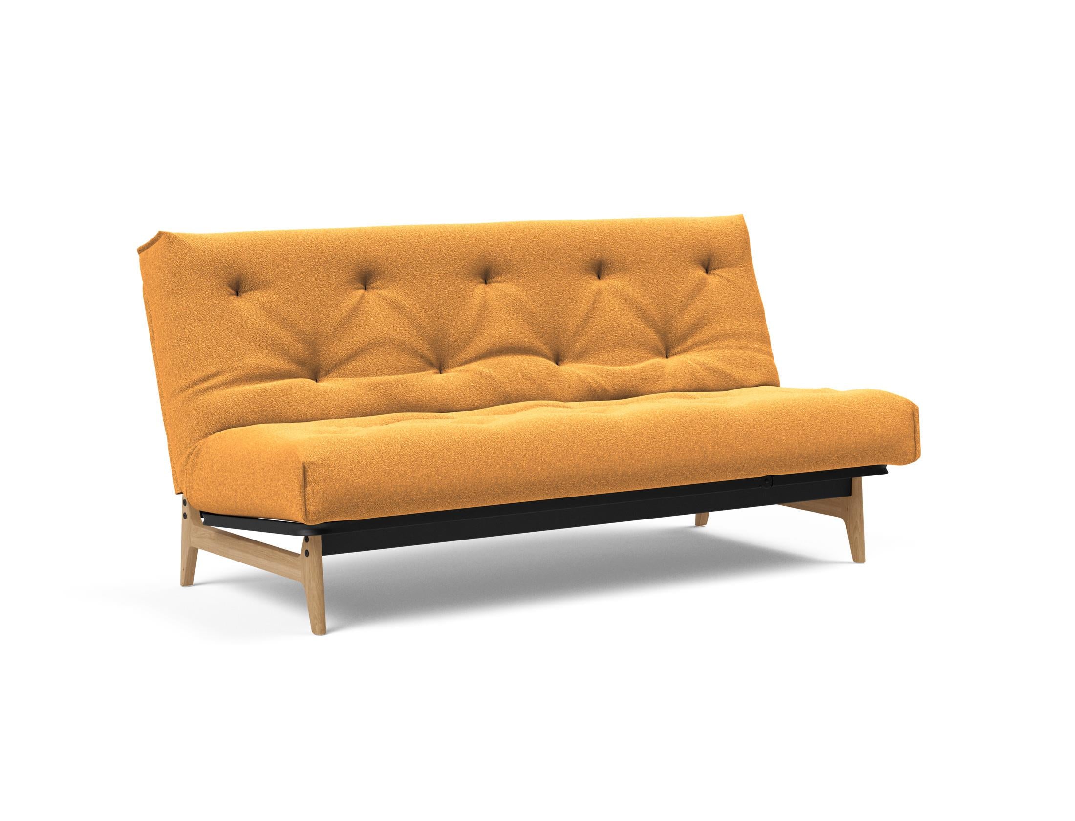 Entdecken Sie das Aslak 140 Bettsofa Nordic: Stilvolles, umweltfreundliches Sofa mit hochwertiger Matratze für optimalen Komfort und Funktionalität.