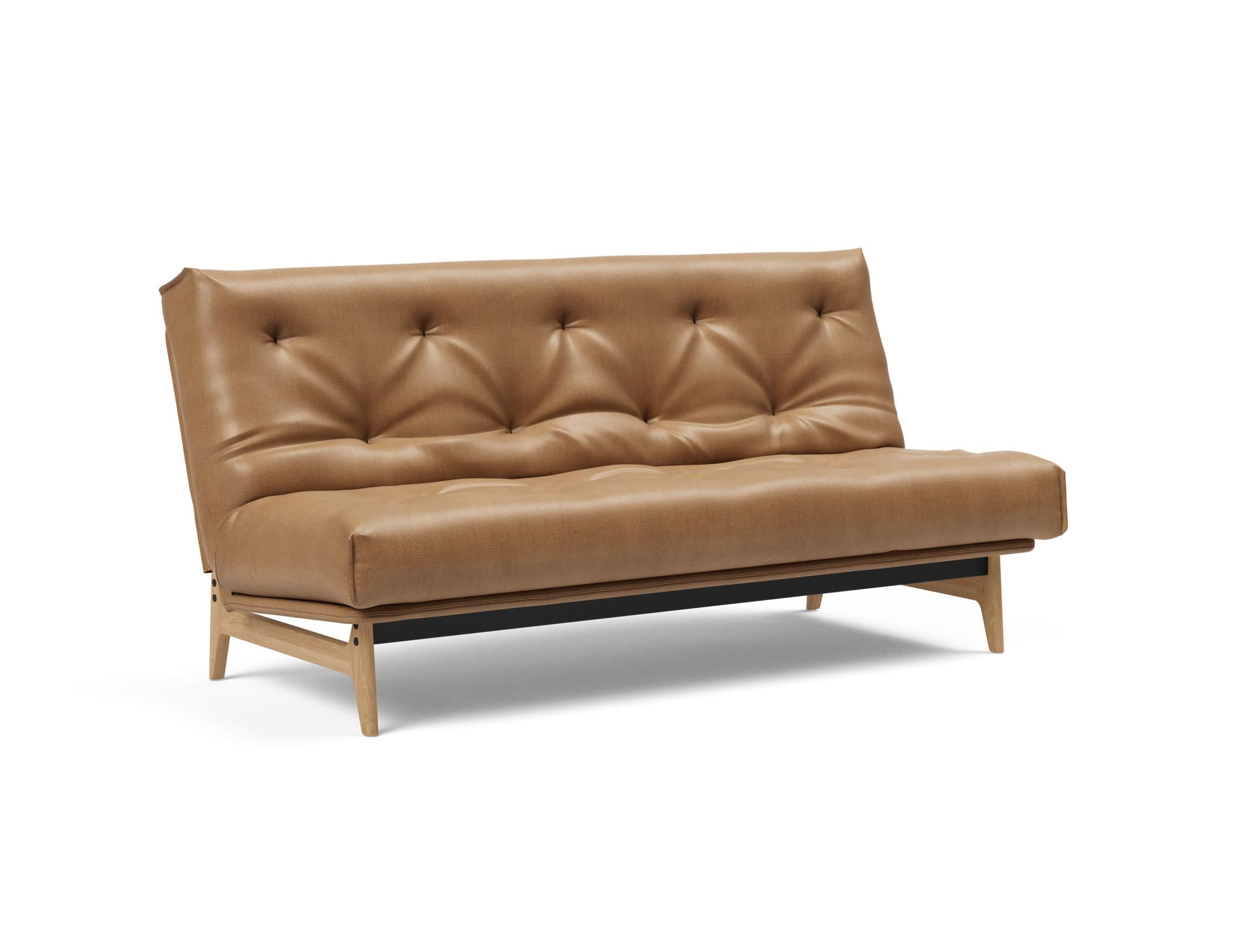 Entdecken Sie das Aslak 140 Bettsofa Nordic: Stilvolles, umweltfreundliches Sofa mit hochwertiger Matratze für optimalen Komfort und Funktionalität.