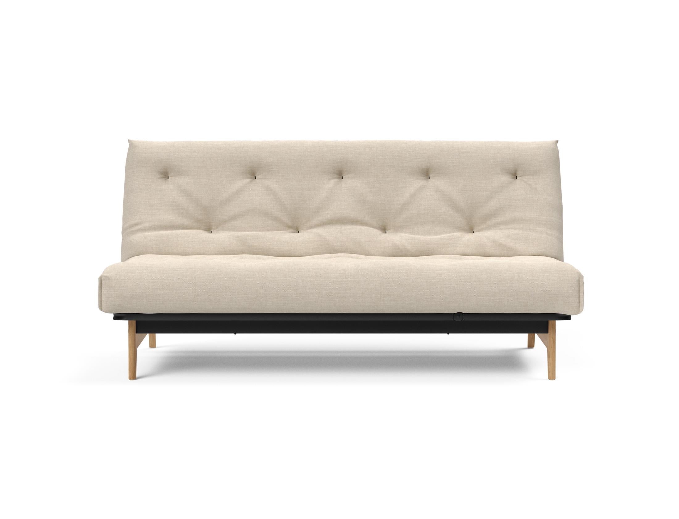 Modernes Aslak 140 Bettsofa im Nordic Design, perfekt für kompakte Wohnräume, vereint Stil und Funktionalität für entspannte Nächte.