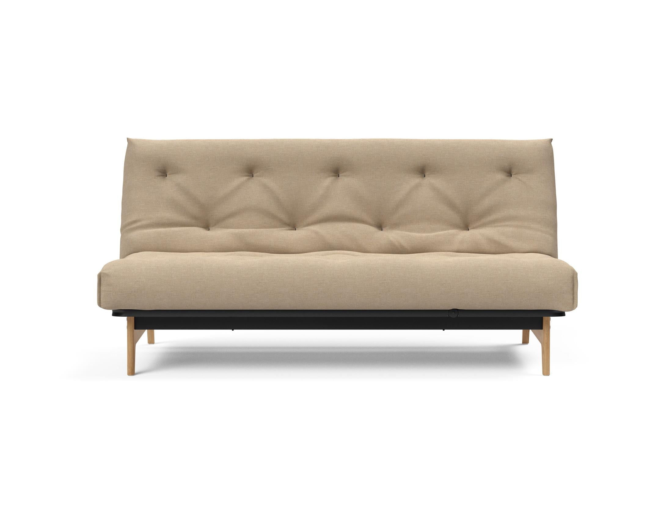 Elegantes Aslak 140 Bettsofa im skandinavischen Stil, ideal für kleine Räume, bietet Komfort und zeitgemäßes Design für erholsame Nächte.