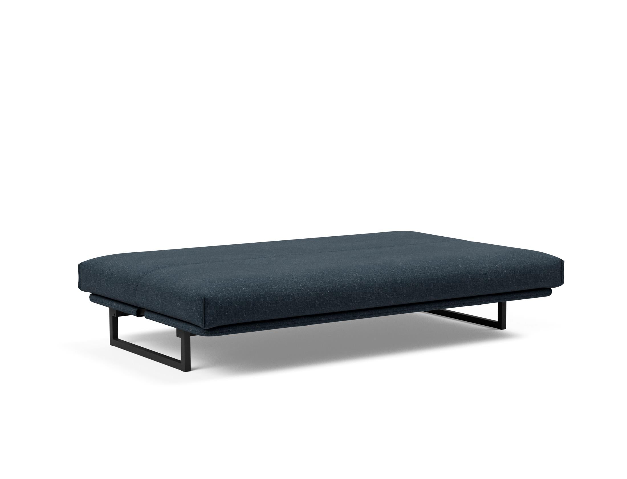 Fraction 120 Bettsofa: Elegantes Schlafsofa mit abnehmbarem Nordic-Bezug und komfortabler Soft Spring Matratze für entspannte Nächte und stilvolles Wohnen.