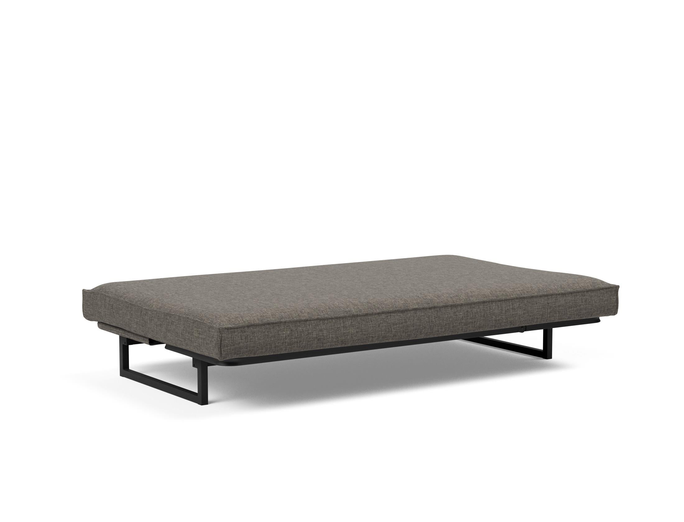 Entdecken Sie das Fraction 120 Bettsofa Sharp Plus Cover Soft Spring von Innovation Living – ein stilvolles, multifunktionales Sofa, das perfekten Schlafkomfort bietet.